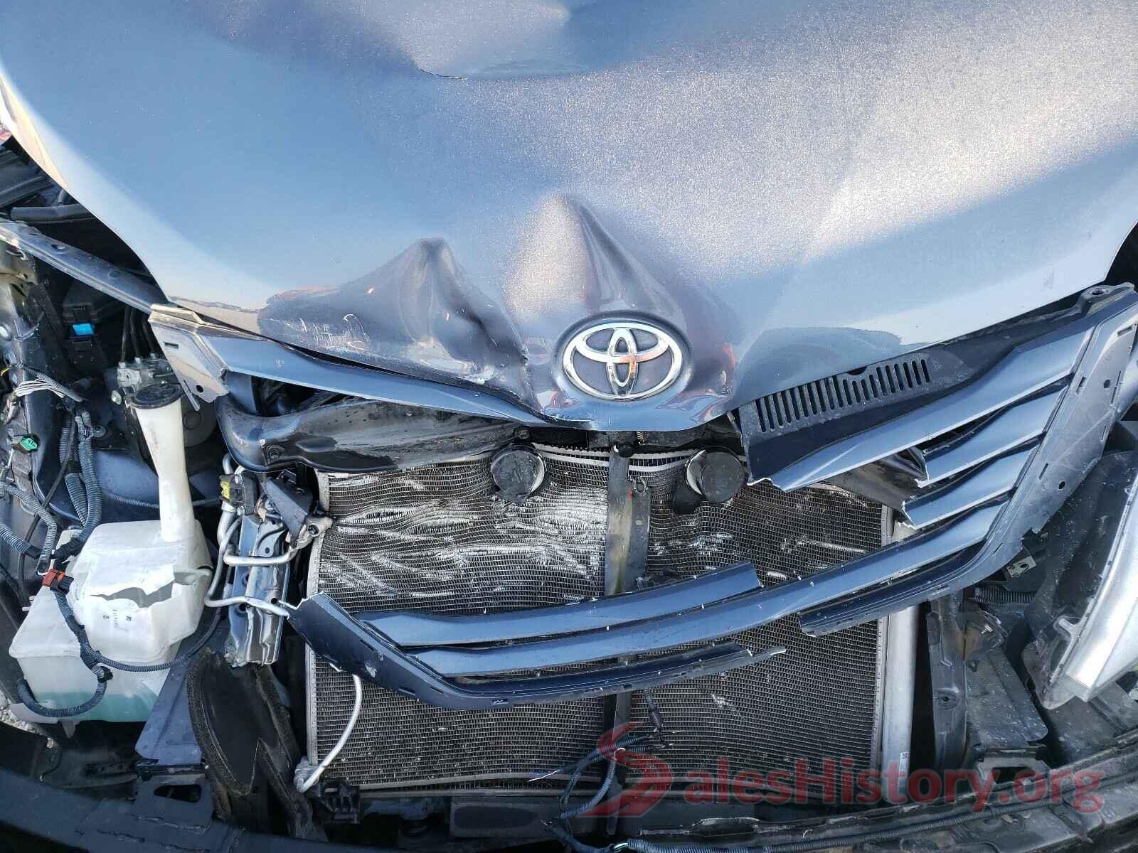 5TDKZ3DC9HS822308 2017 TOYOTA SIENNA