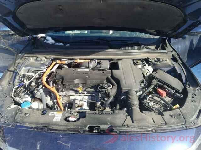 1HGCV3F42JA017227 2018 HONDA ACCORD