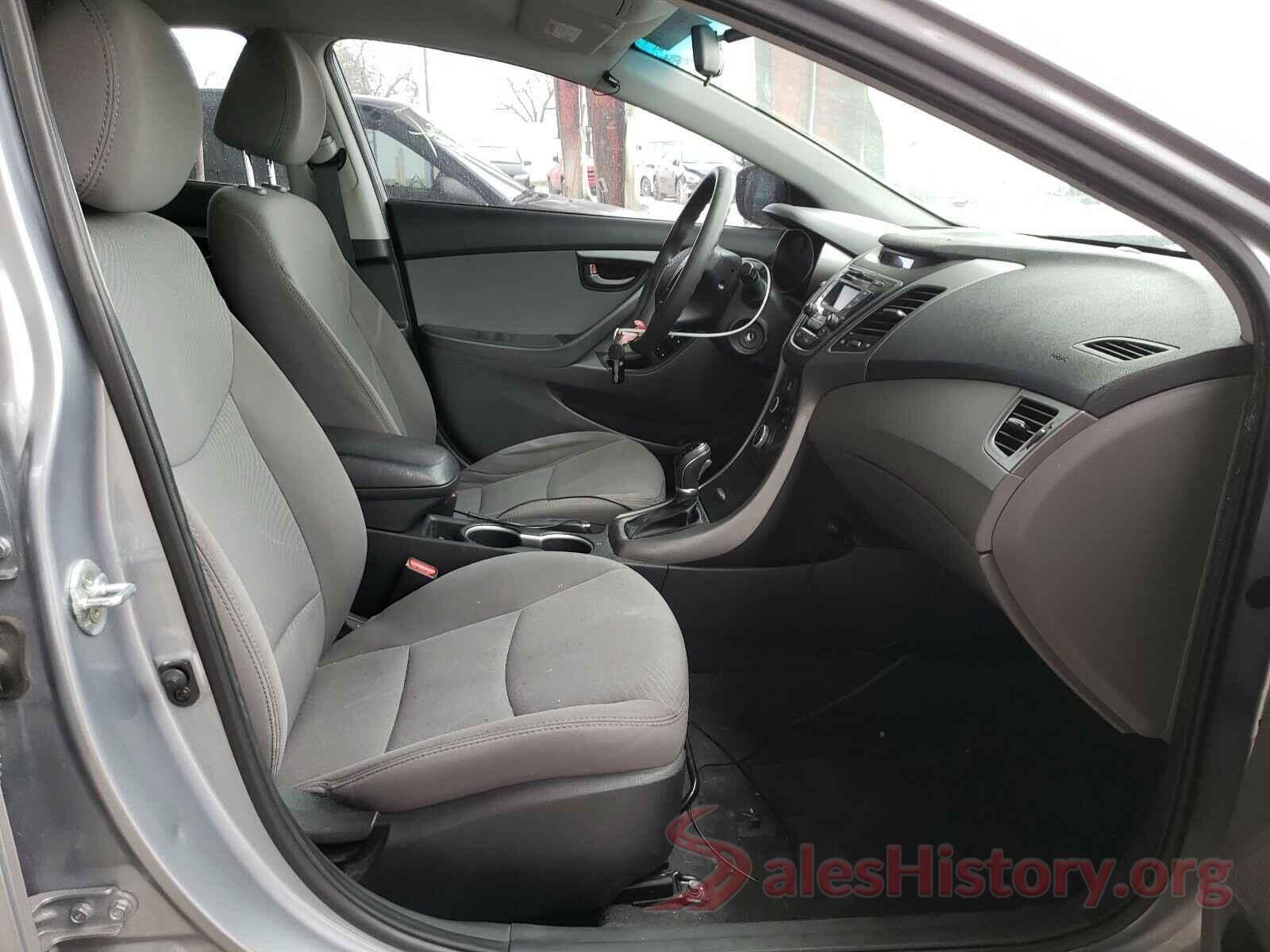 5NPDH4AE1GH736888 2016 HYUNDAI ELANTRA