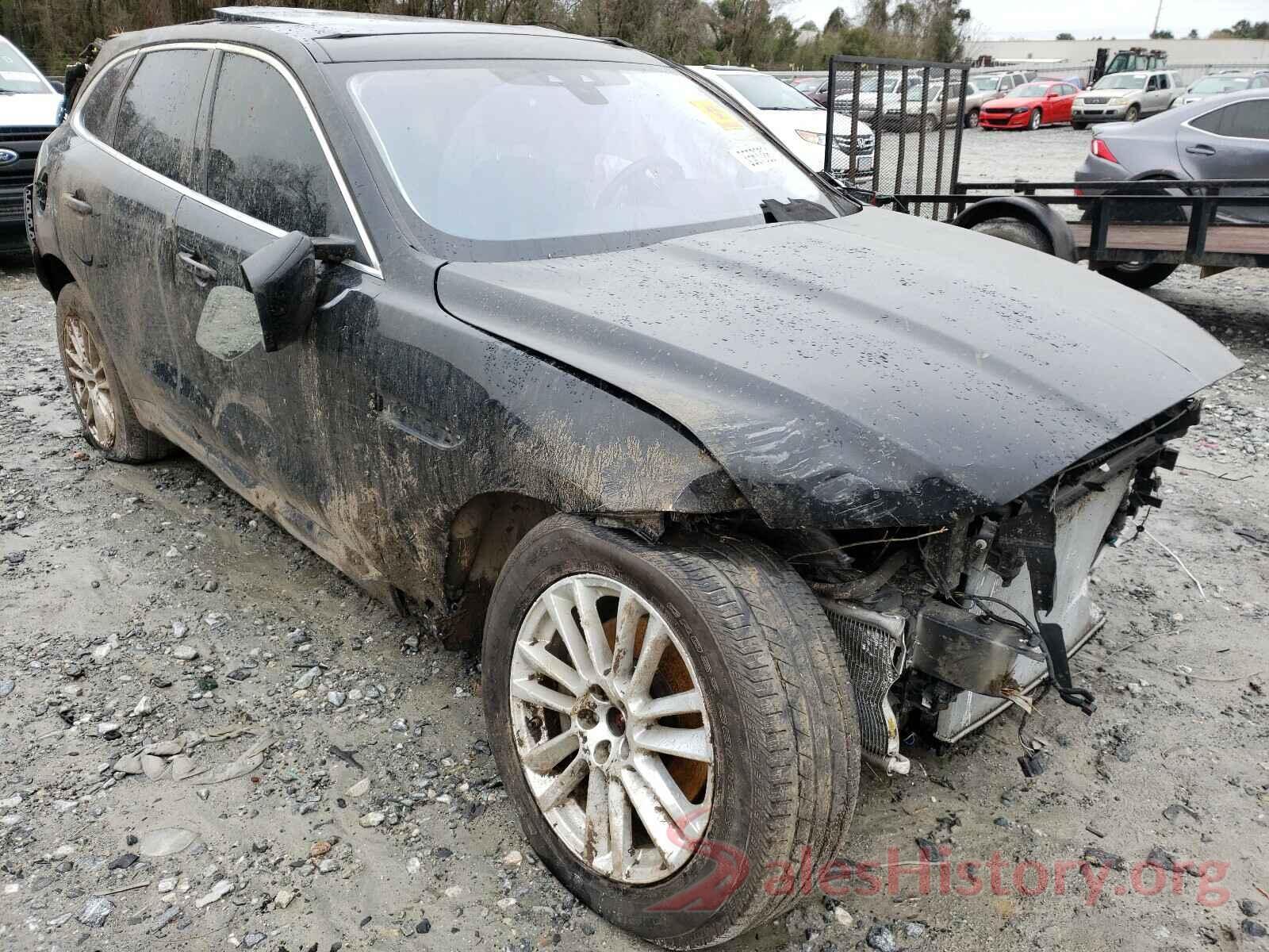 SADCK2GX1KA391425 2019 JAGUAR F-PACE