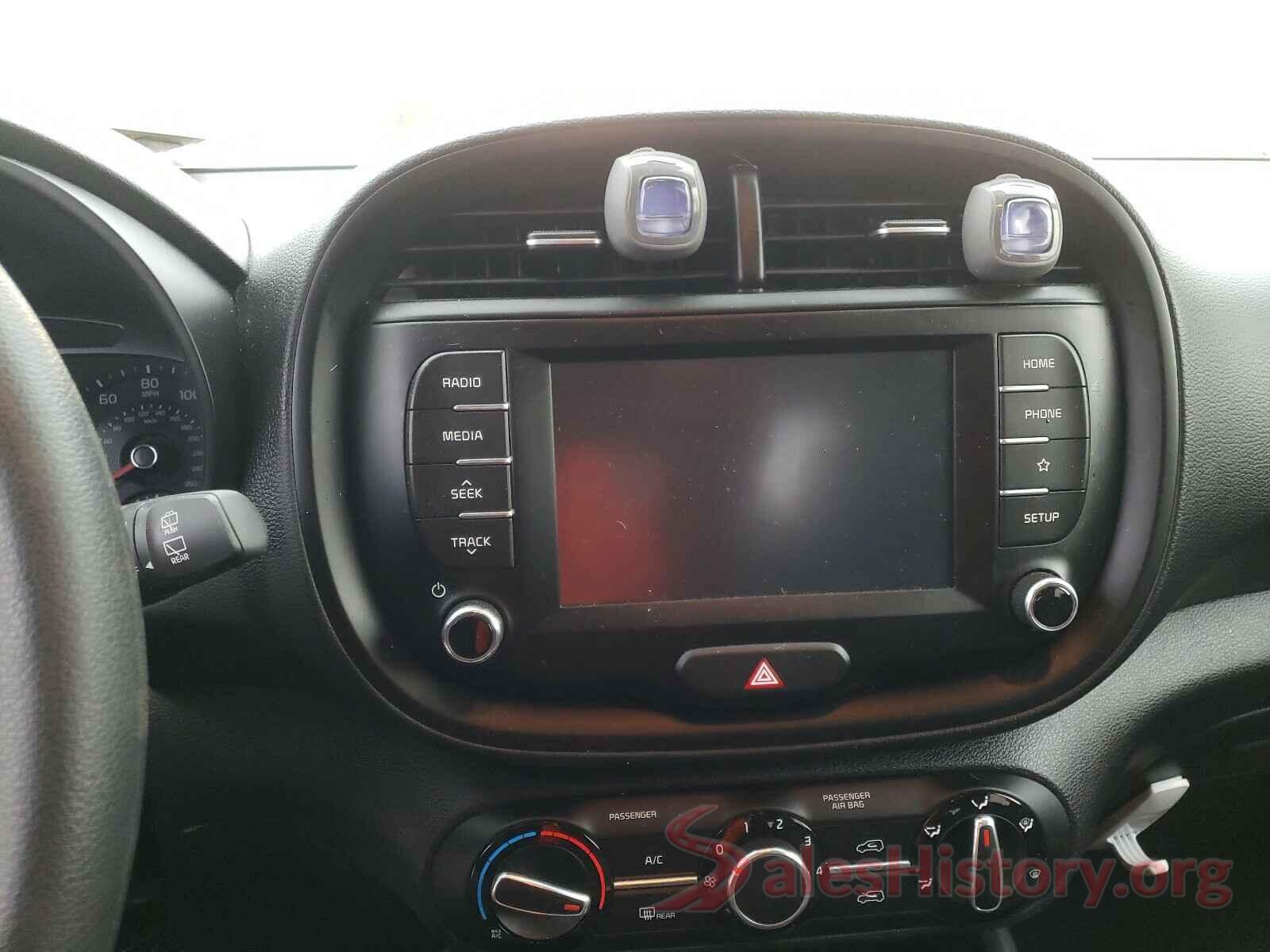 KNDJ23AU8L7121811 2020 KIA SOUL