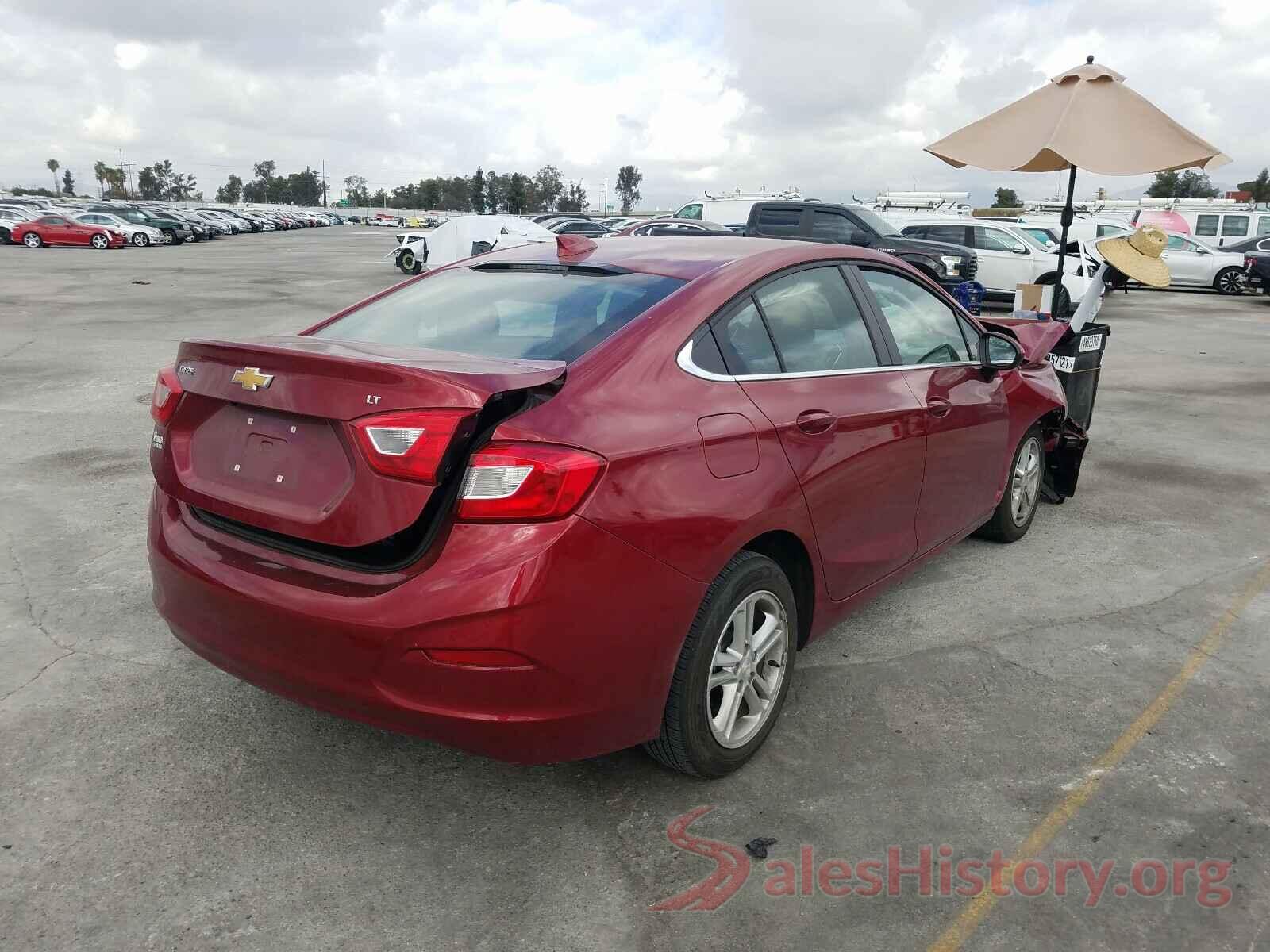 1G1BE5SMXJ7108215 2018 CHEVROLET CRUZE