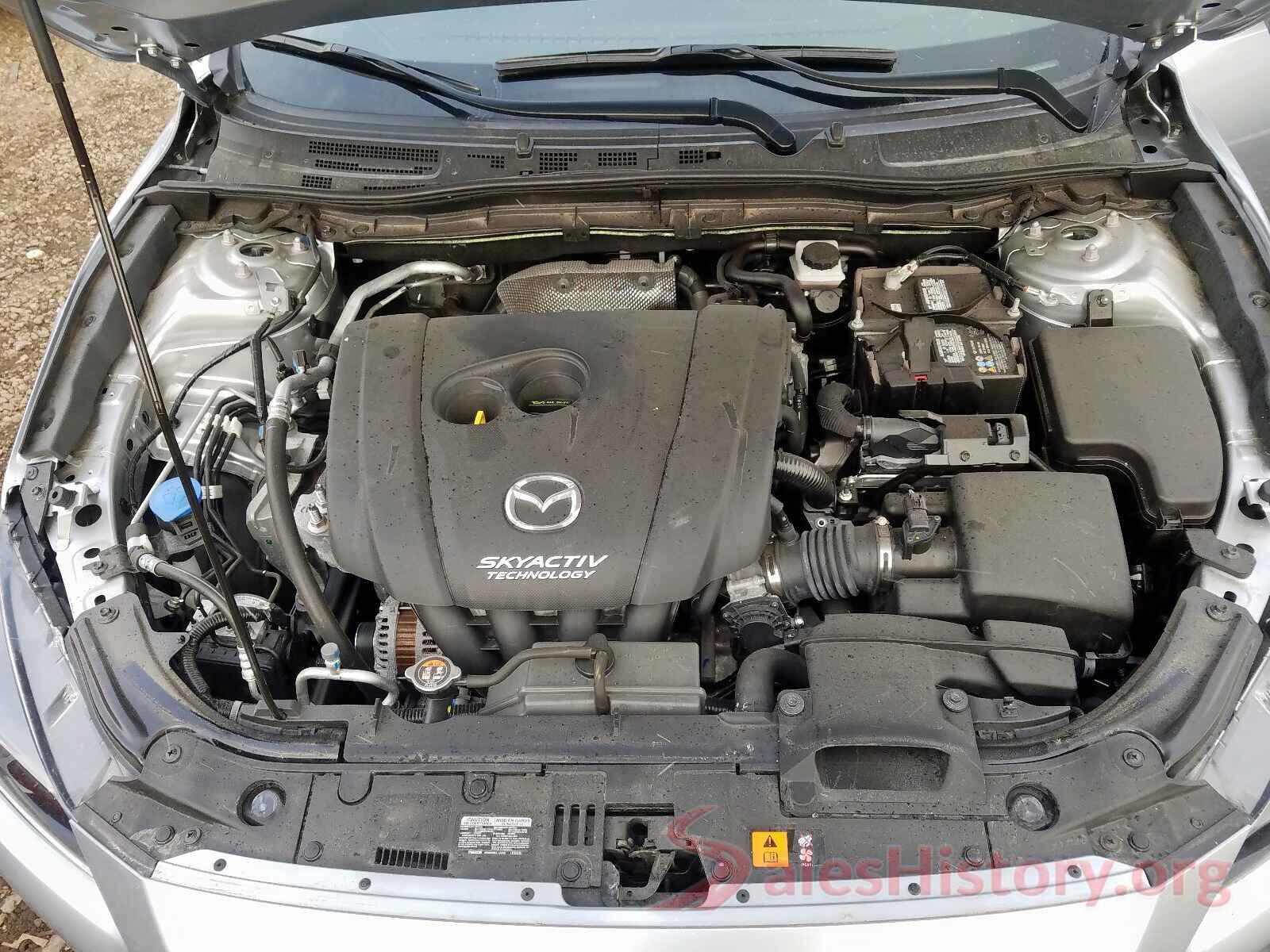 3MZBN1U75JM201508 2018 MAZDA 3