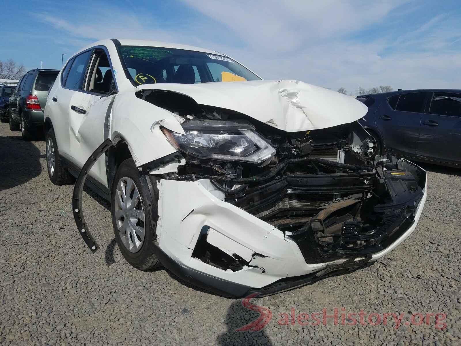 JN8AT2MT1JW451422 2018 NISSAN ROGUE