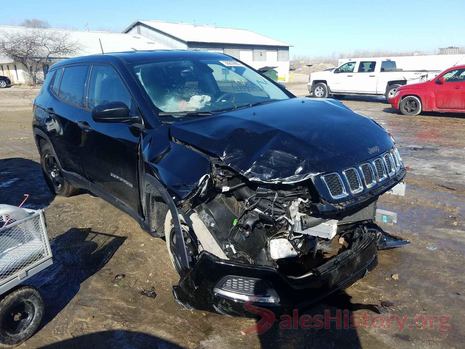 3C4NJDAB0JT256430 2018 JEEP COMPASS