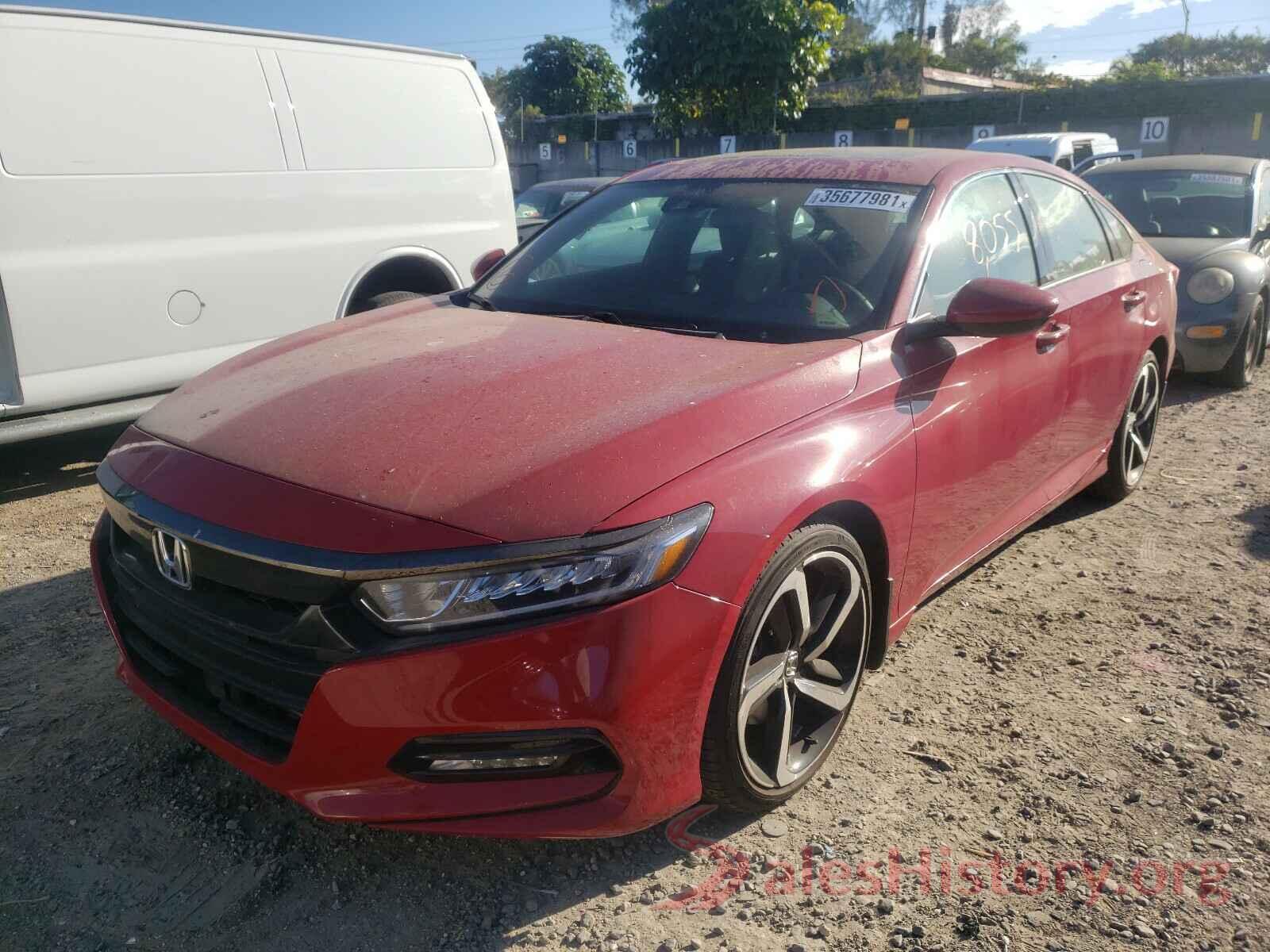 1HGCV2F3XJA007403 2018 HONDA ACCORD