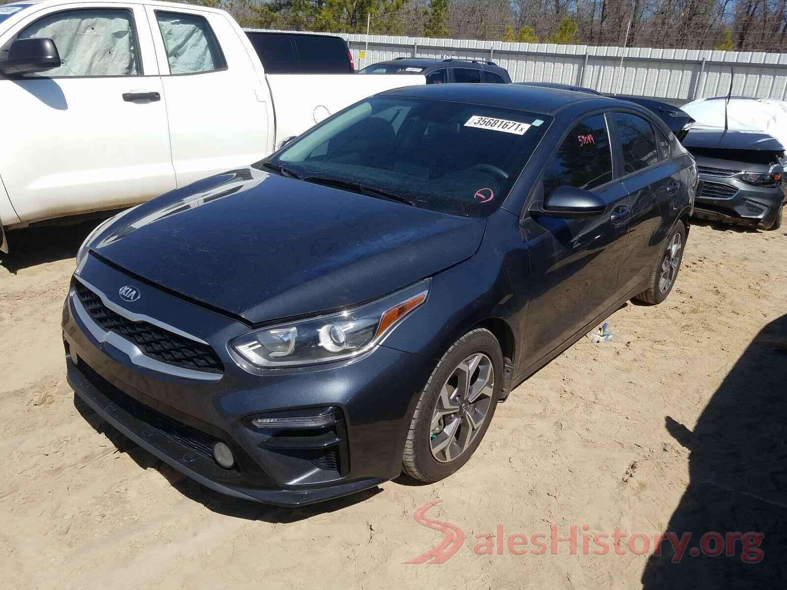 3KPF24AD3KE111360 2019 KIA FORTE