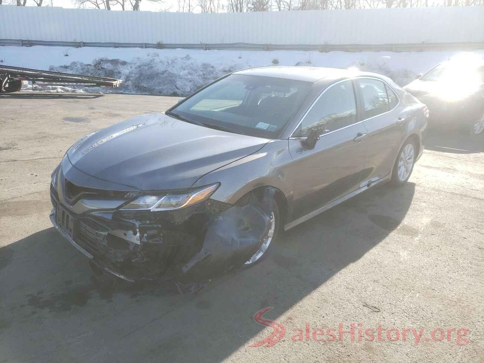 4T1B11HK4JU055283 2018 TOYOTA CAMRY