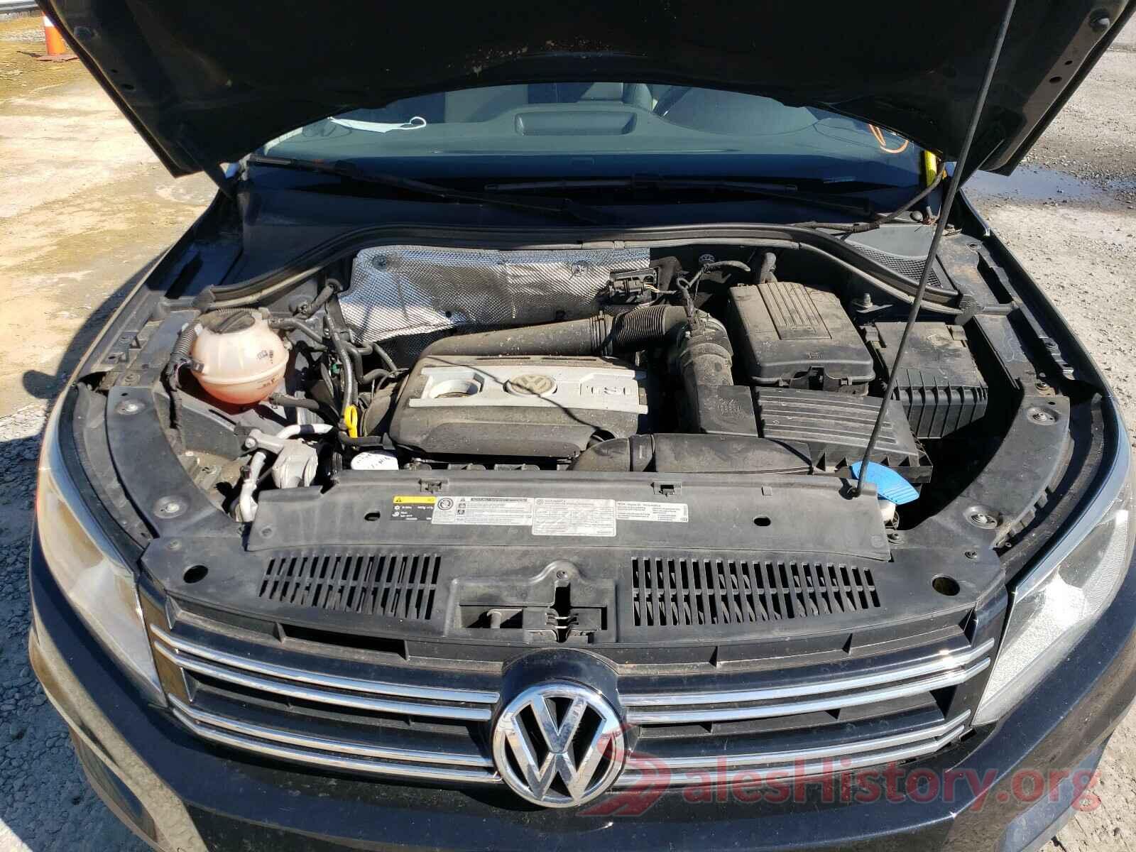 WVGAV7AX5GW528498 2016 VOLKSWAGEN TIGUAN