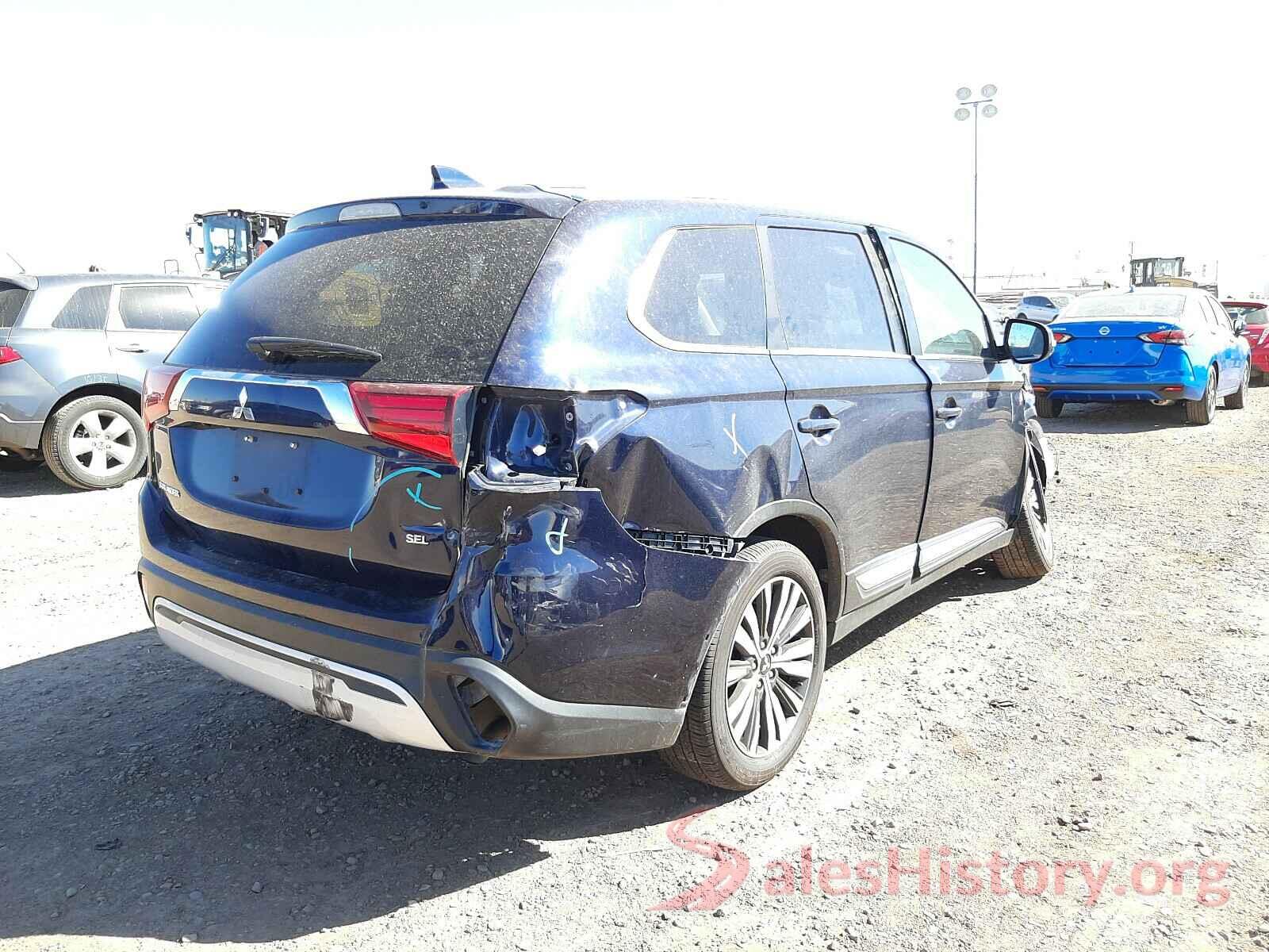 JA4AD3A33LZ037668 2020 MITSUBISHI OUTLANDER