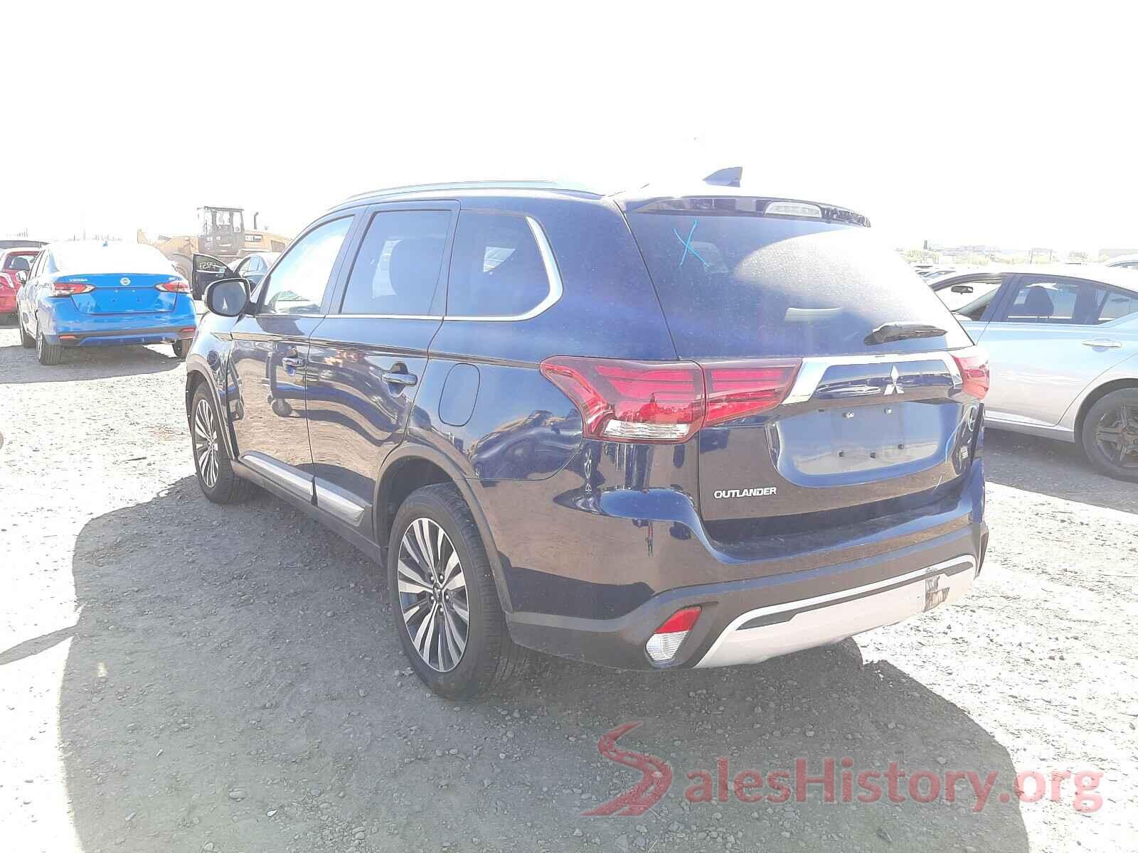 JA4AD3A33LZ037668 2020 MITSUBISHI OUTLANDER