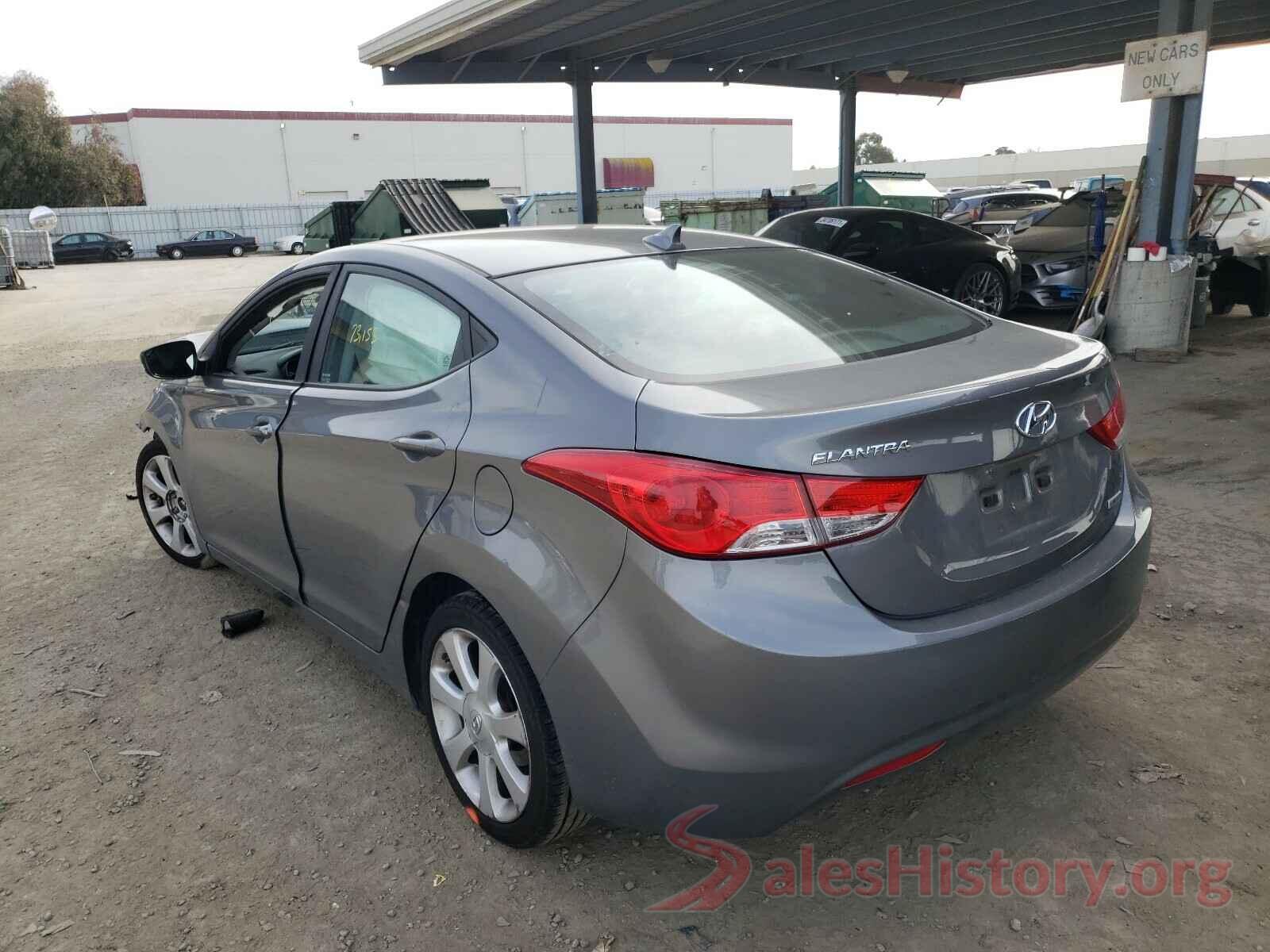 5NPDH4AE3DH420324 2013 HYUNDAI ELANTRA