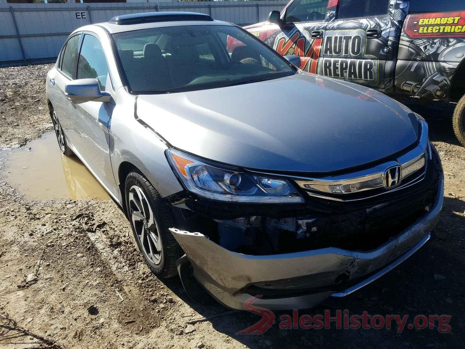 1HGCR3F82HA032649 2017 HONDA ACCORD