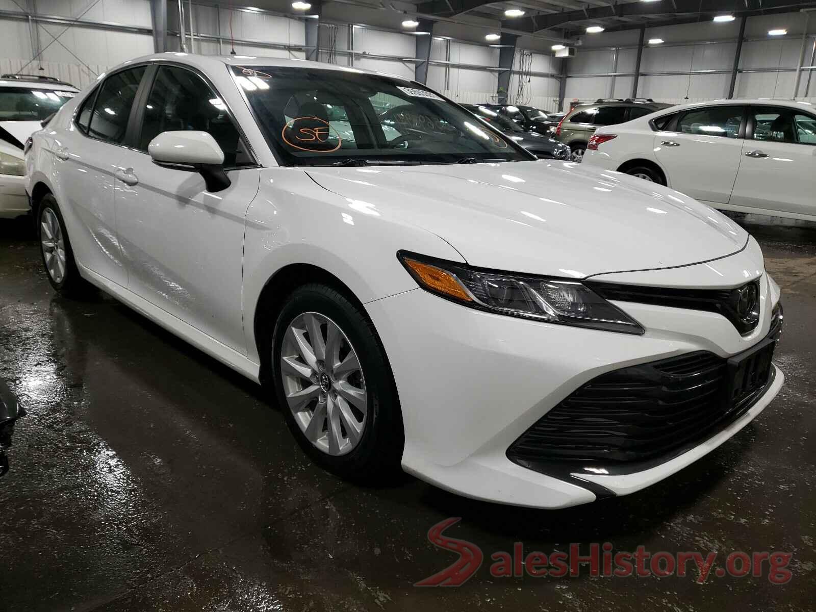 4T1B11HK6JU608578 2018 TOYOTA CAMRY