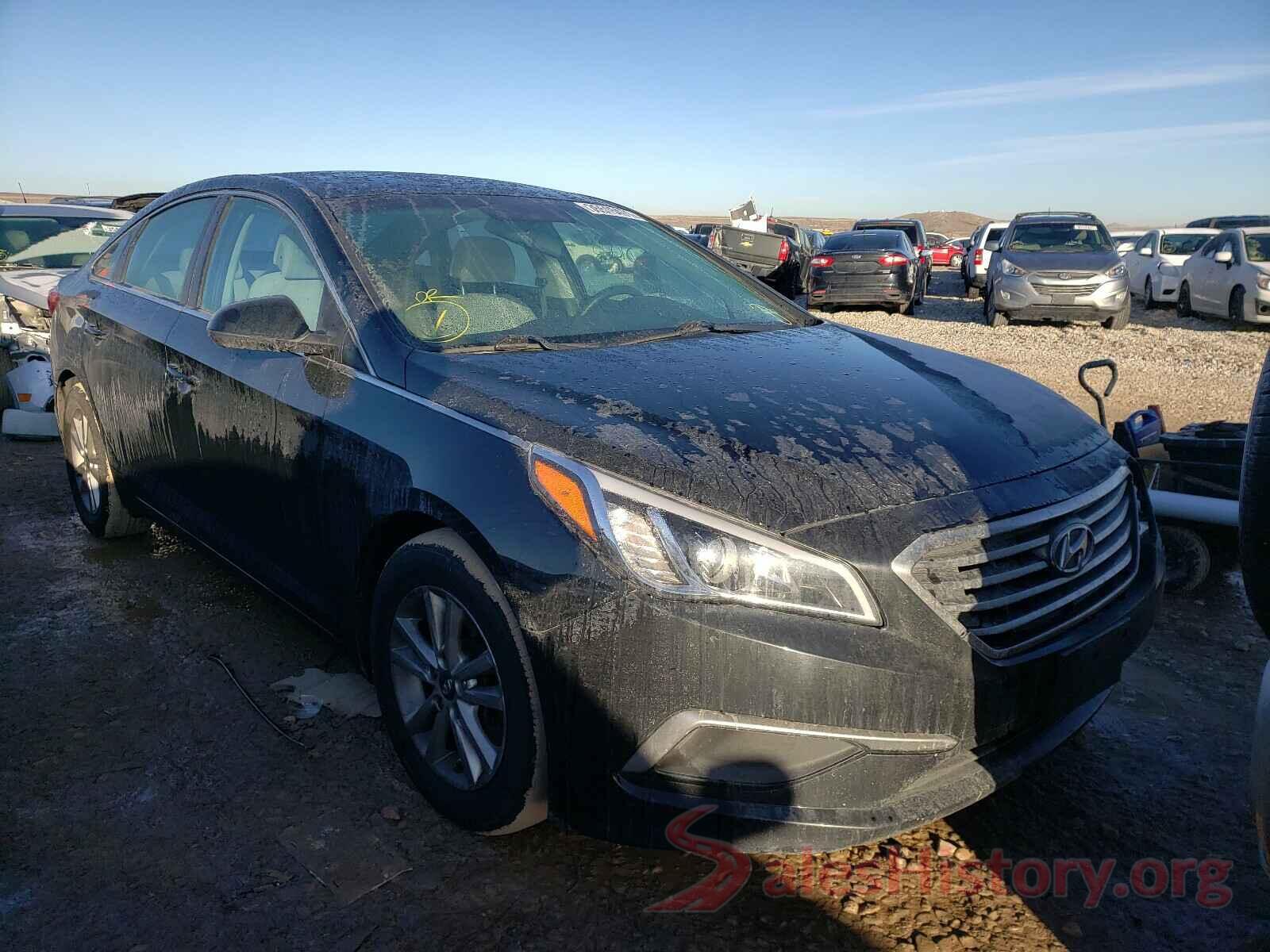 5NPE24AF0HH582335 2017 HYUNDAI SONATA