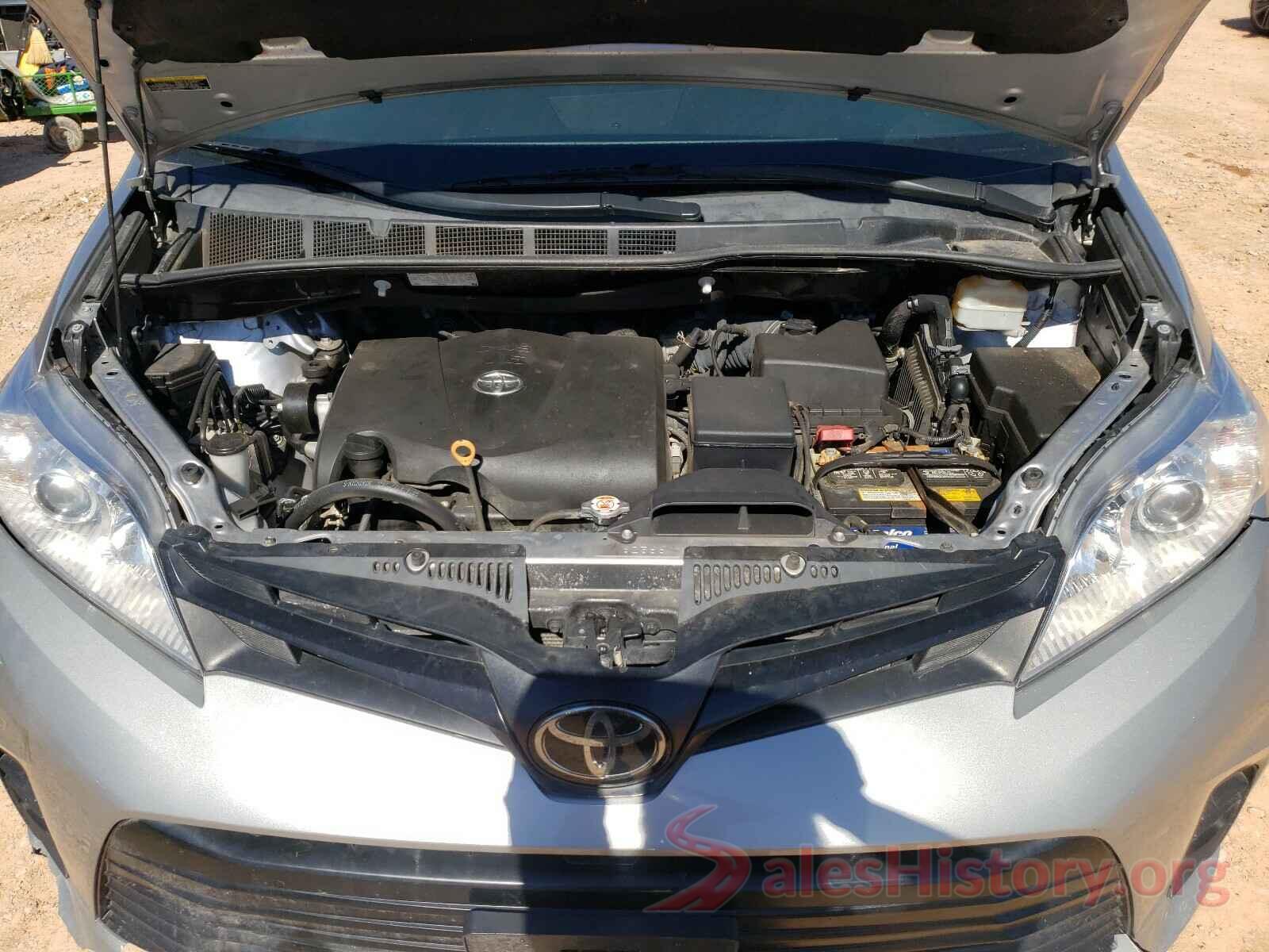 5TDZZ3DC6JS949697 2018 TOYOTA SIENNA