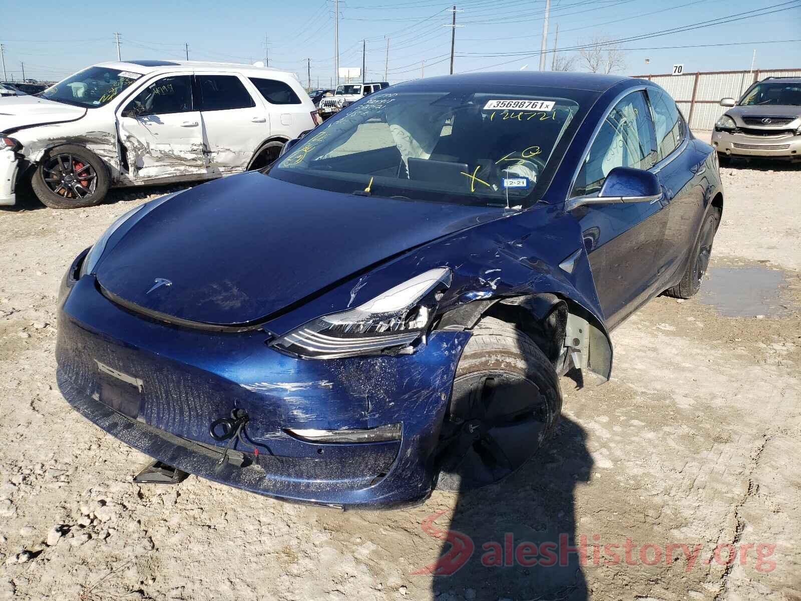 5YJ3E1EA6JF124721 2018 TESLA MODEL 3