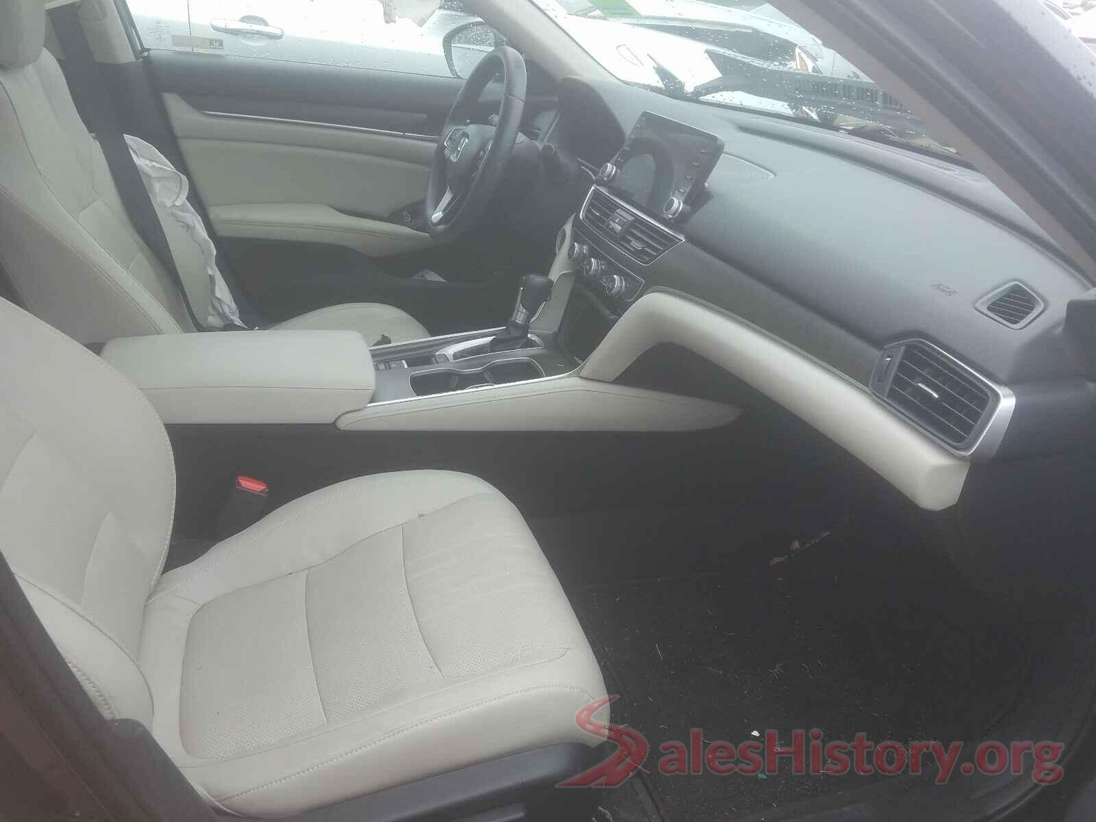 1HGCV1F56JA162705 2018 HONDA ACCORD