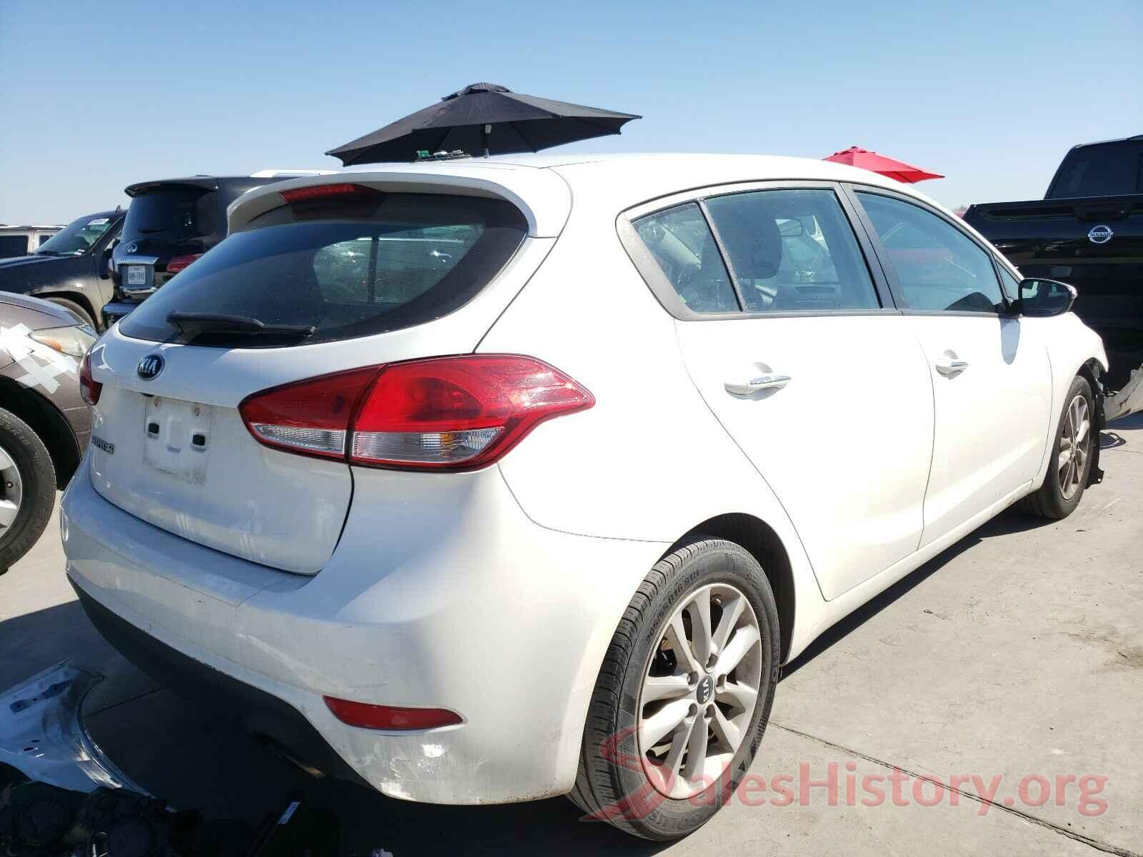 KNAFK5A8XH5673623 2017 KIA FORTE