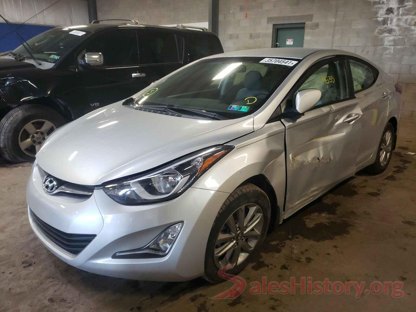 5NPDH4AE4GH680073 2016 HYUNDAI ELANTRA