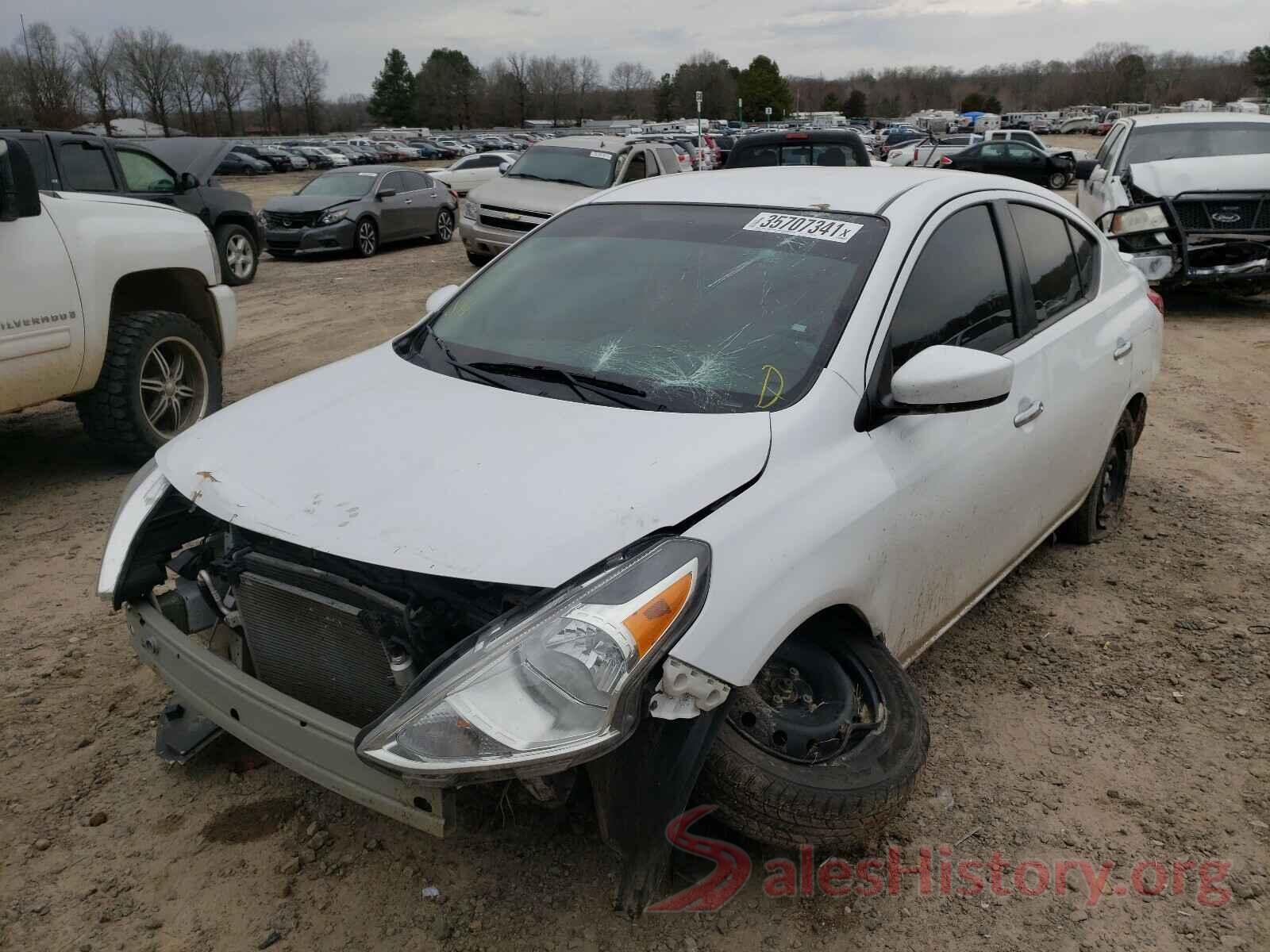 3N1CN7AP2KL831494 2019 NISSAN VERSA