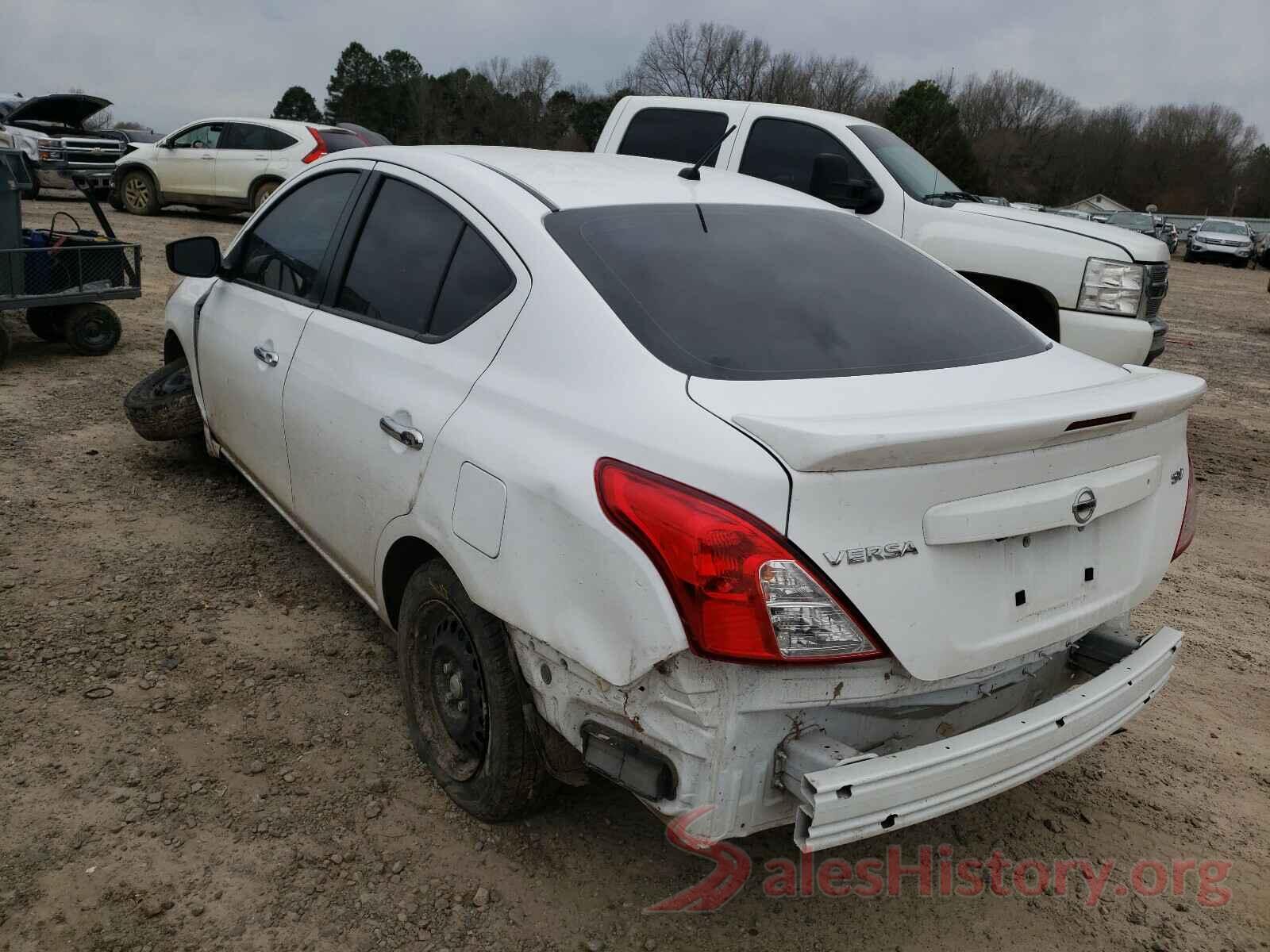 3N1CN7AP2KL831494 2019 NISSAN VERSA