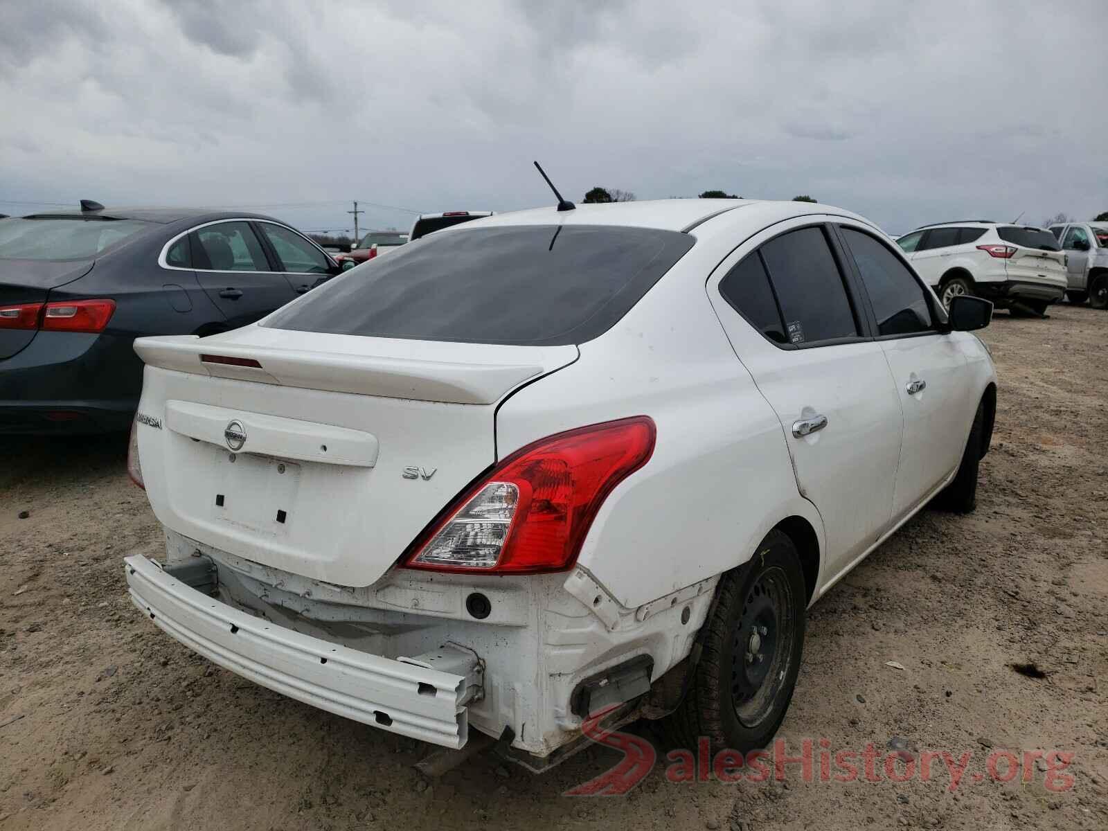 3N1CN7AP2KL831494 2019 NISSAN VERSA