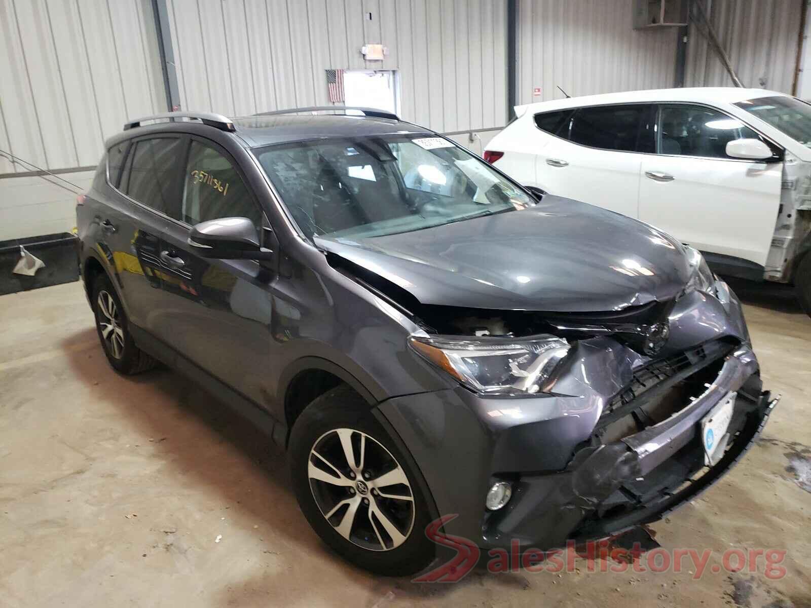 JTMRFREV5HD210743 2017 TOYOTA RAV4