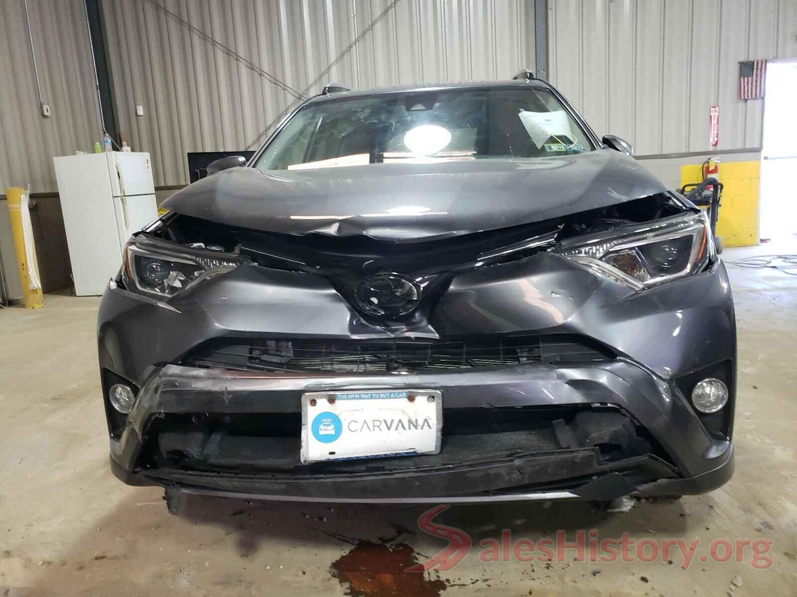 JTMRFREV5HD210743 2017 TOYOTA RAV4