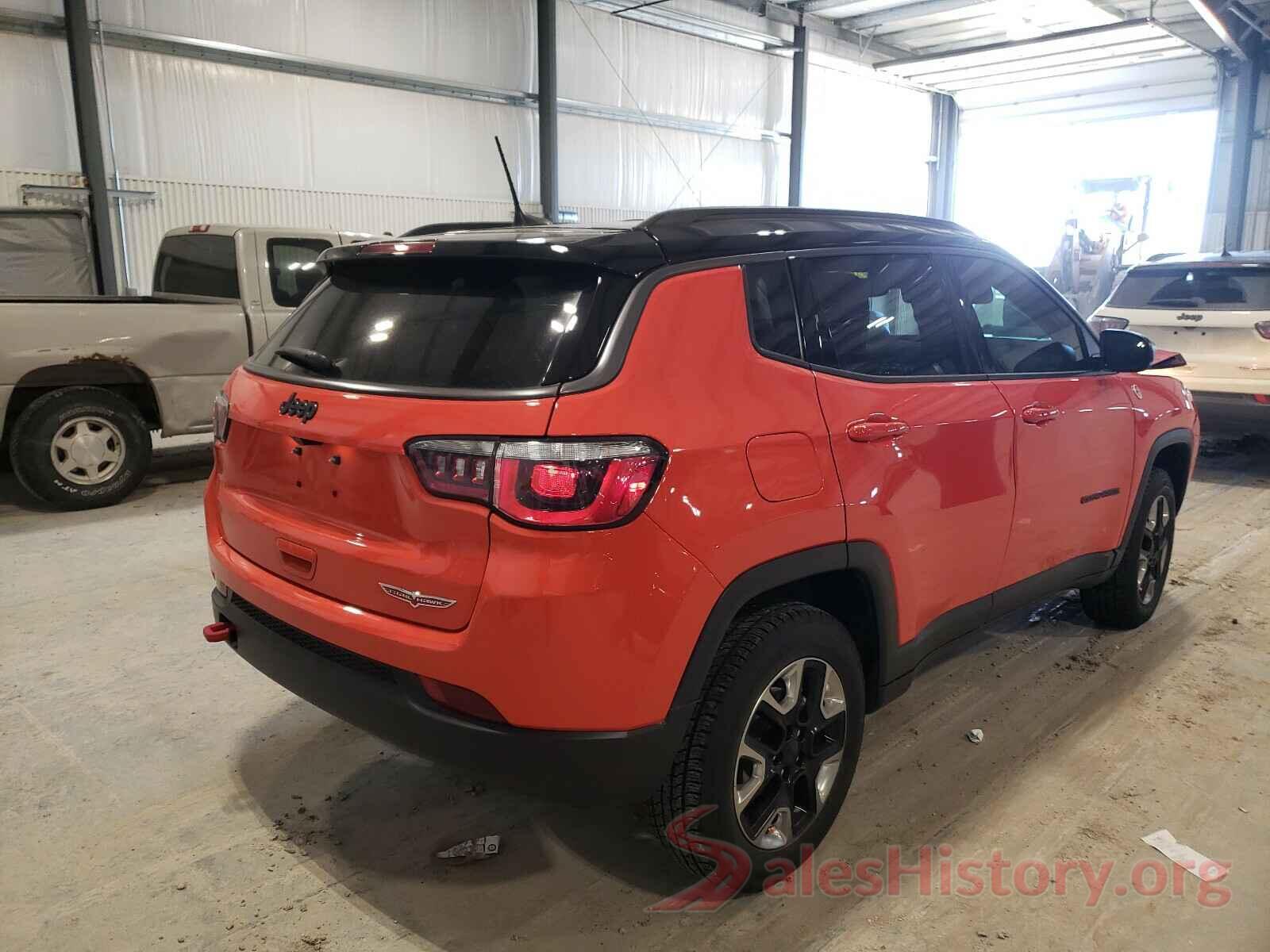 3C4NJDDB1JT210634 2018 JEEP COMPASS