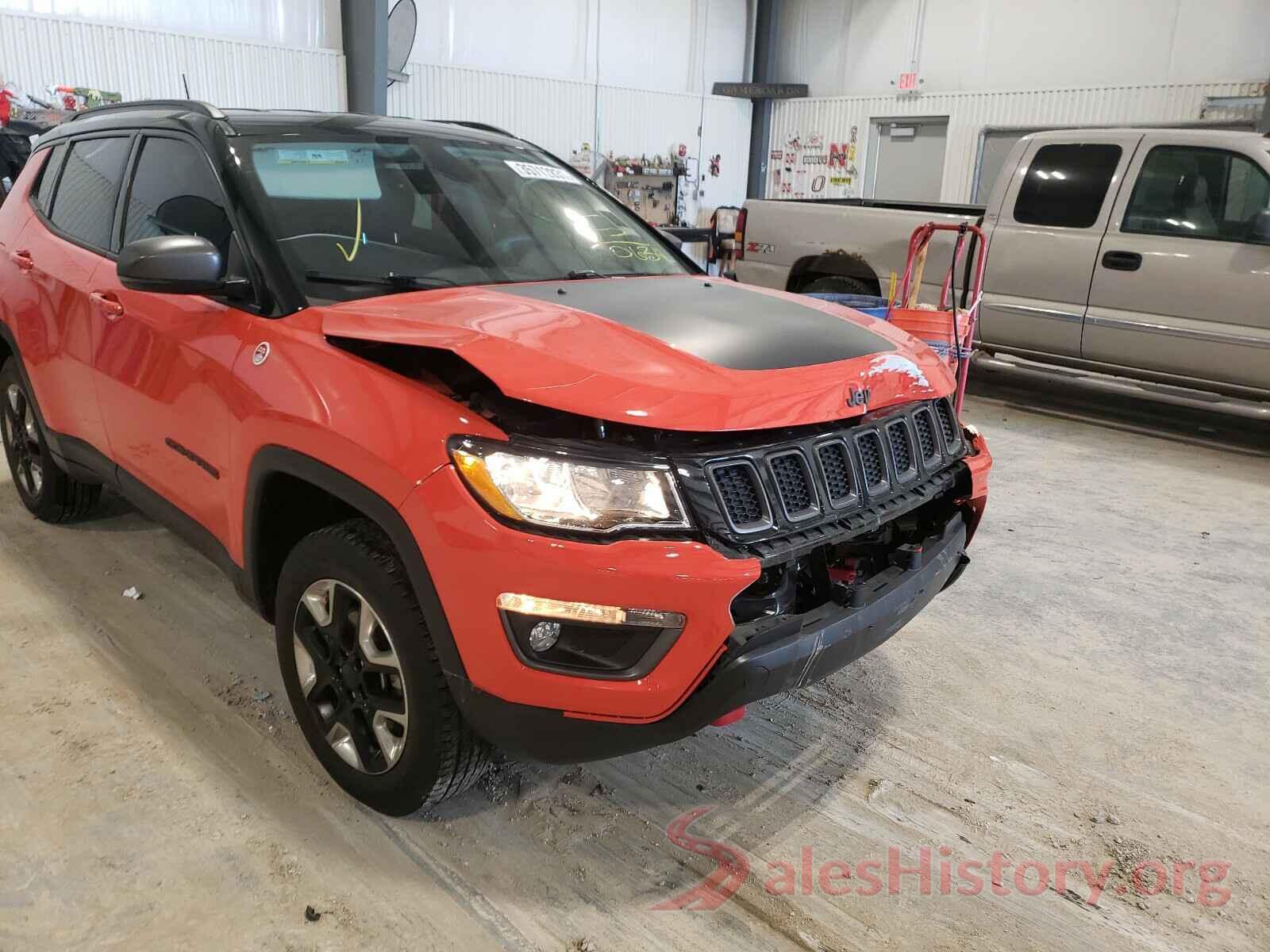 3C4NJDDB1JT210634 2018 JEEP COMPASS