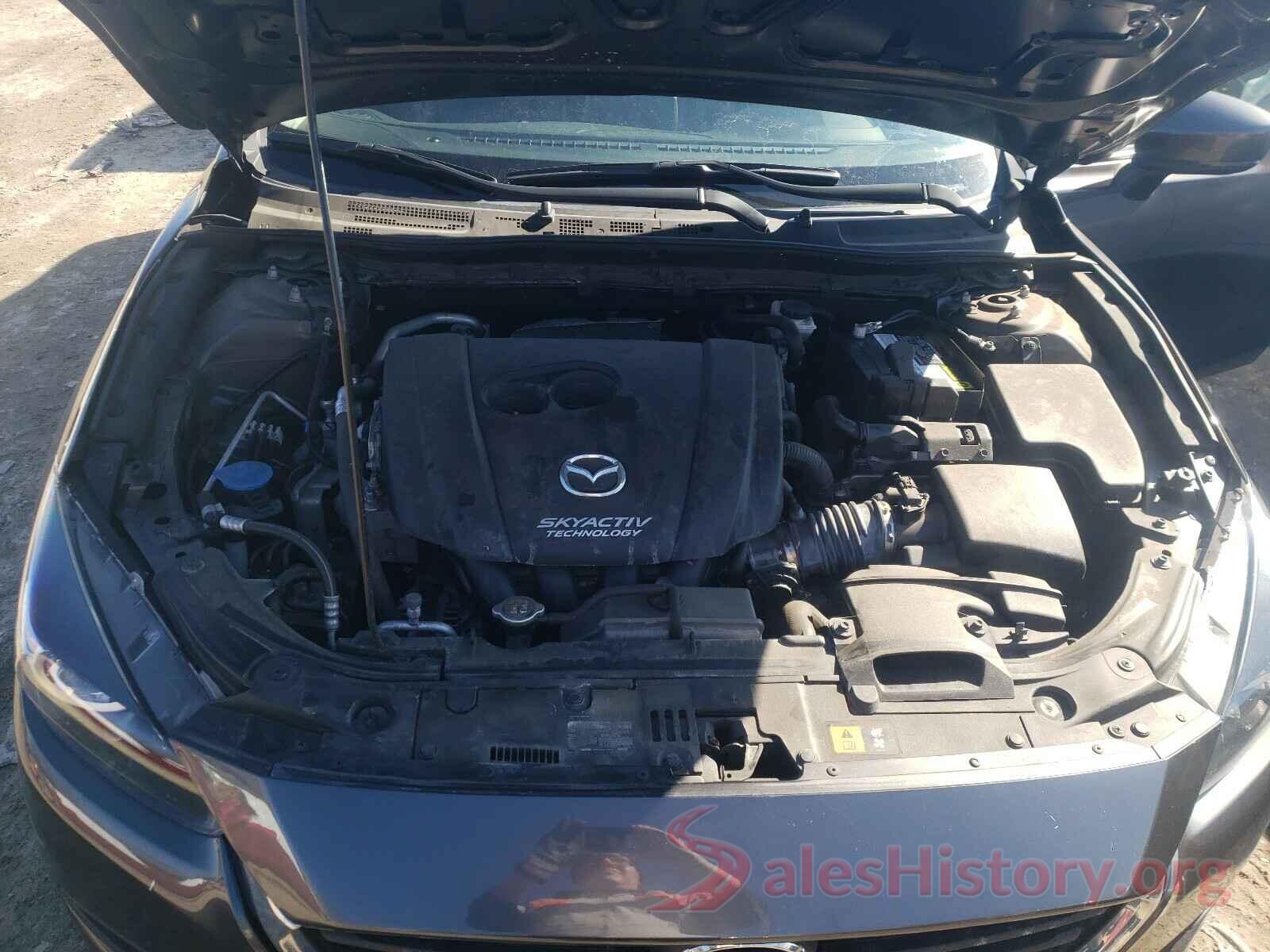 3MZBN1V3XJM193367 2018 MAZDA 3