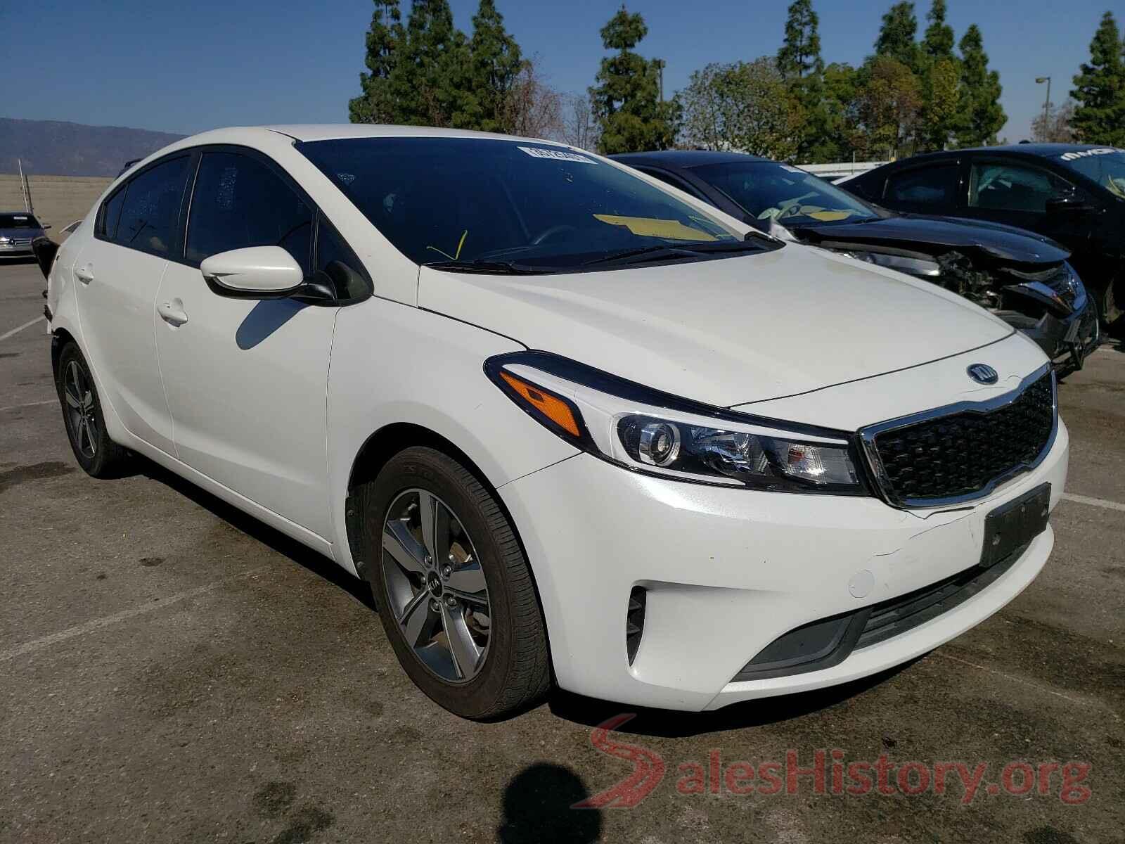 3KPFL4A70JE239688 2018 KIA FORTE