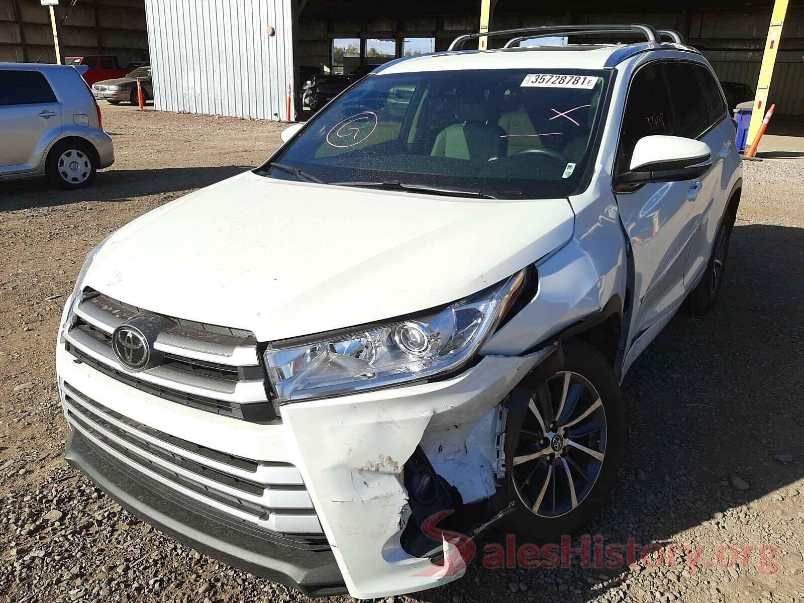 5TDKZRFH1JS530878 2018 TOYOTA HIGHLANDER