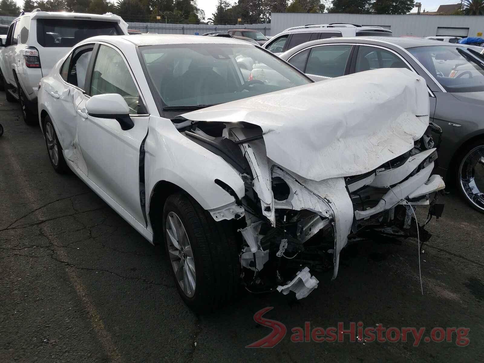 4T1B11HK9KU720552 2019 TOYOTA CAMRY