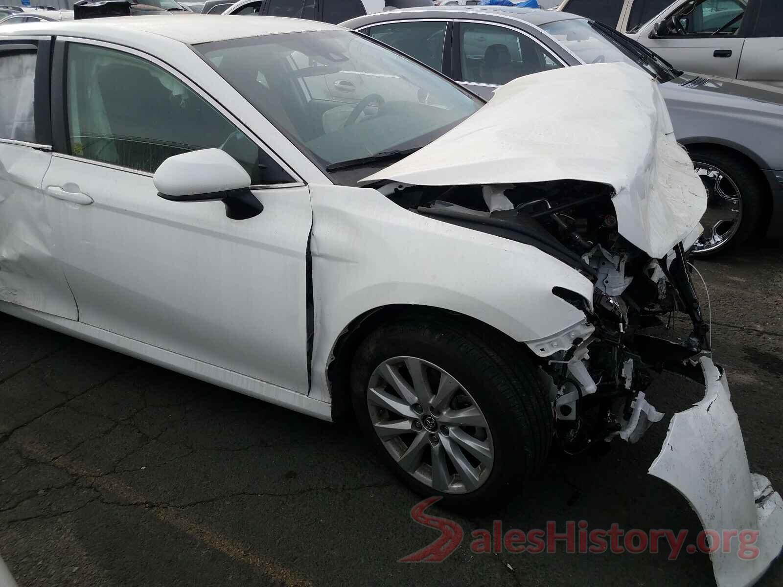 4T1B11HK9KU720552 2019 TOYOTA CAMRY