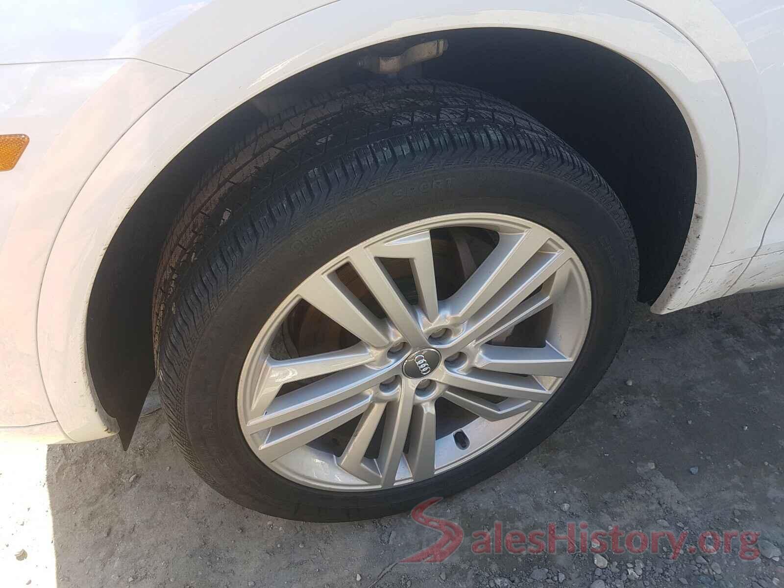 WA1BNAFY1K2046998 2019 AUDI Q5