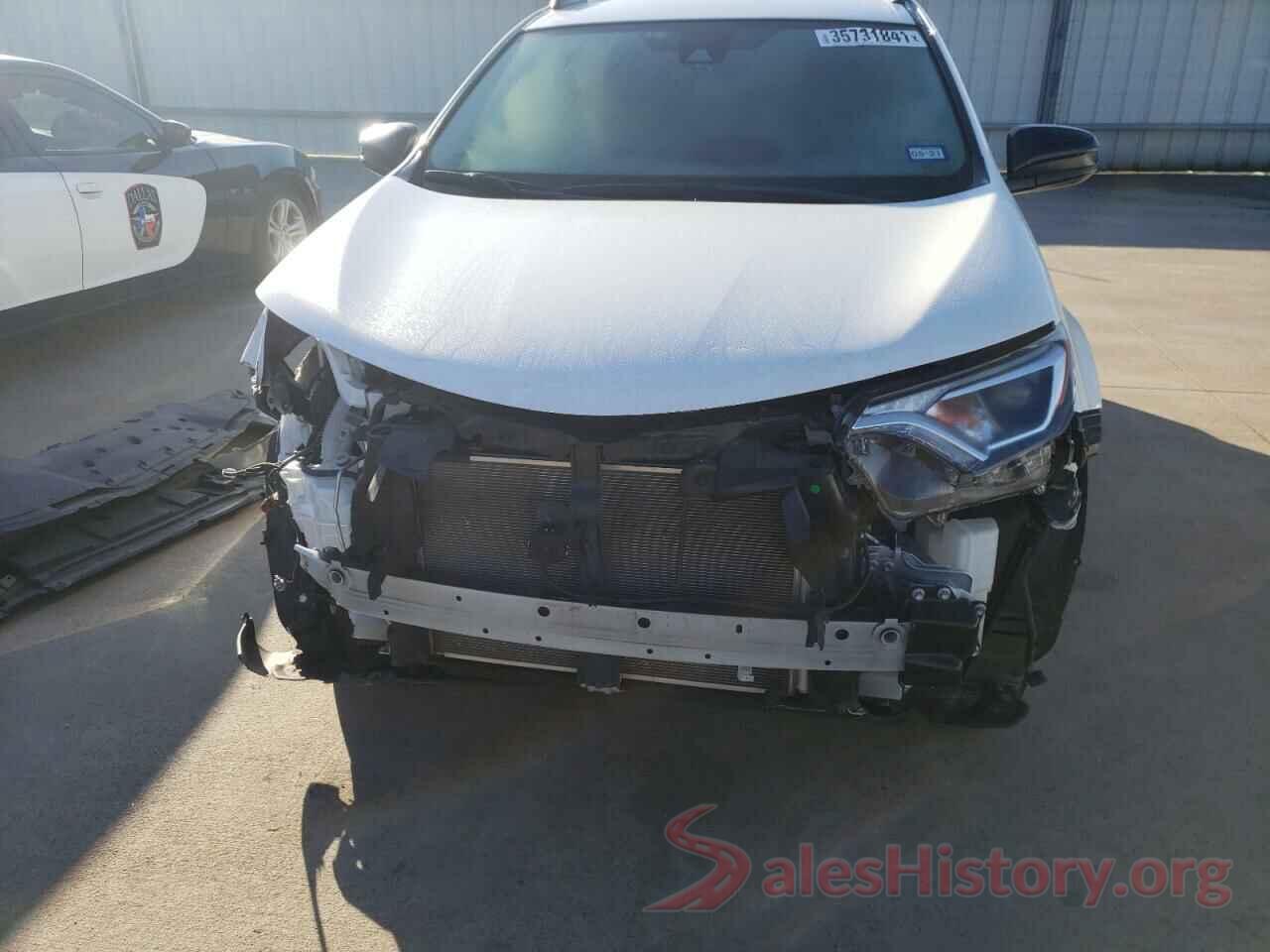 JTMZFREV3HJ712748 2017 TOYOTA RAV4