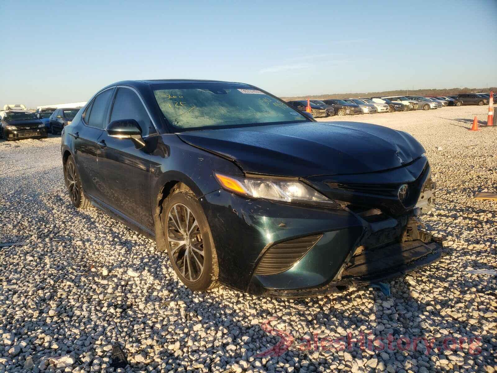 4T1B11HK6JU542985 2018 TOYOTA CAMRY