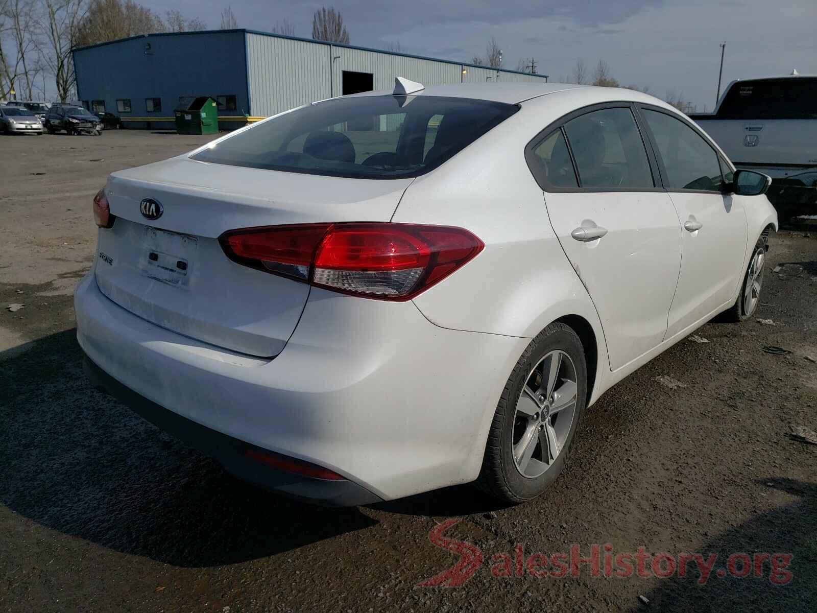 3KPFL4A72JE211391 2018 KIA FORTE