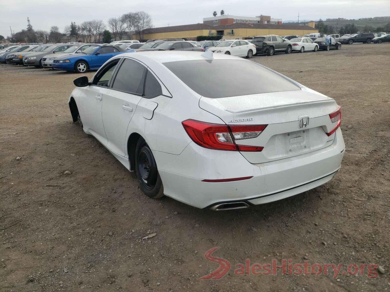 1HGCV1F32JA027137 2018 HONDA ACCORD