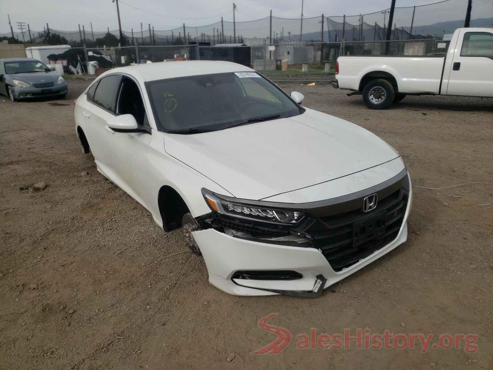 1HGCV1F32JA027137 2018 HONDA ACCORD