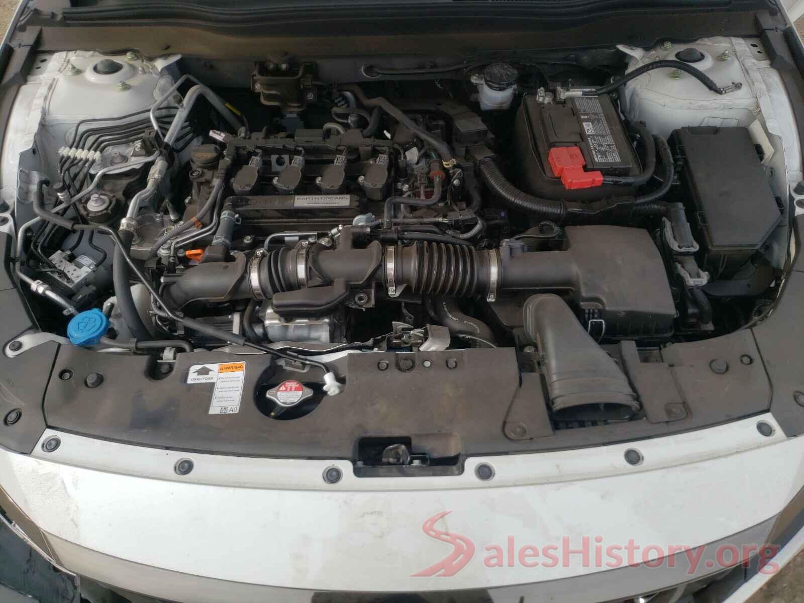 1HGCV1F32JA027137 2018 HONDA ACCORD