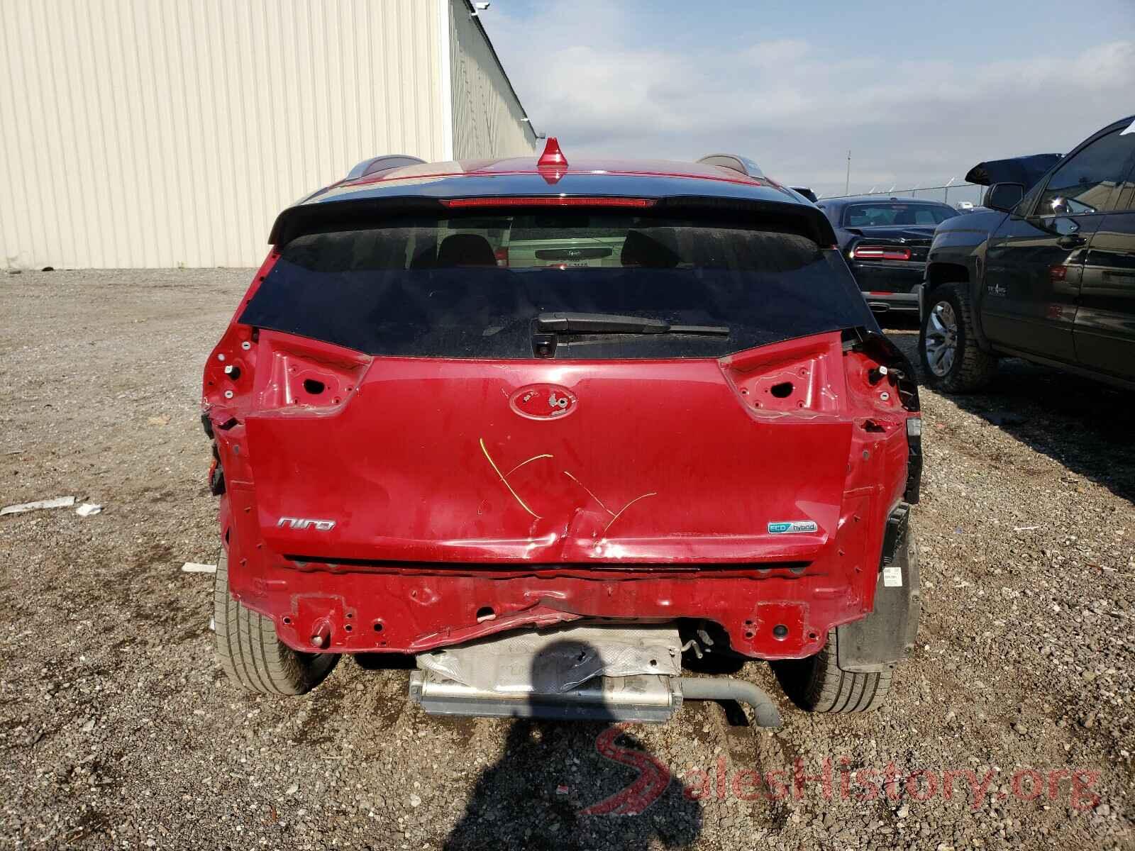 KNDCB3LC6H5062614 2017 KIA NIRO