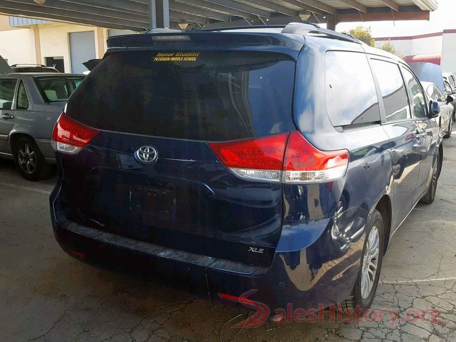 5TDYK3DC6BS171435 2011 TOYOTA SIENNA XLE