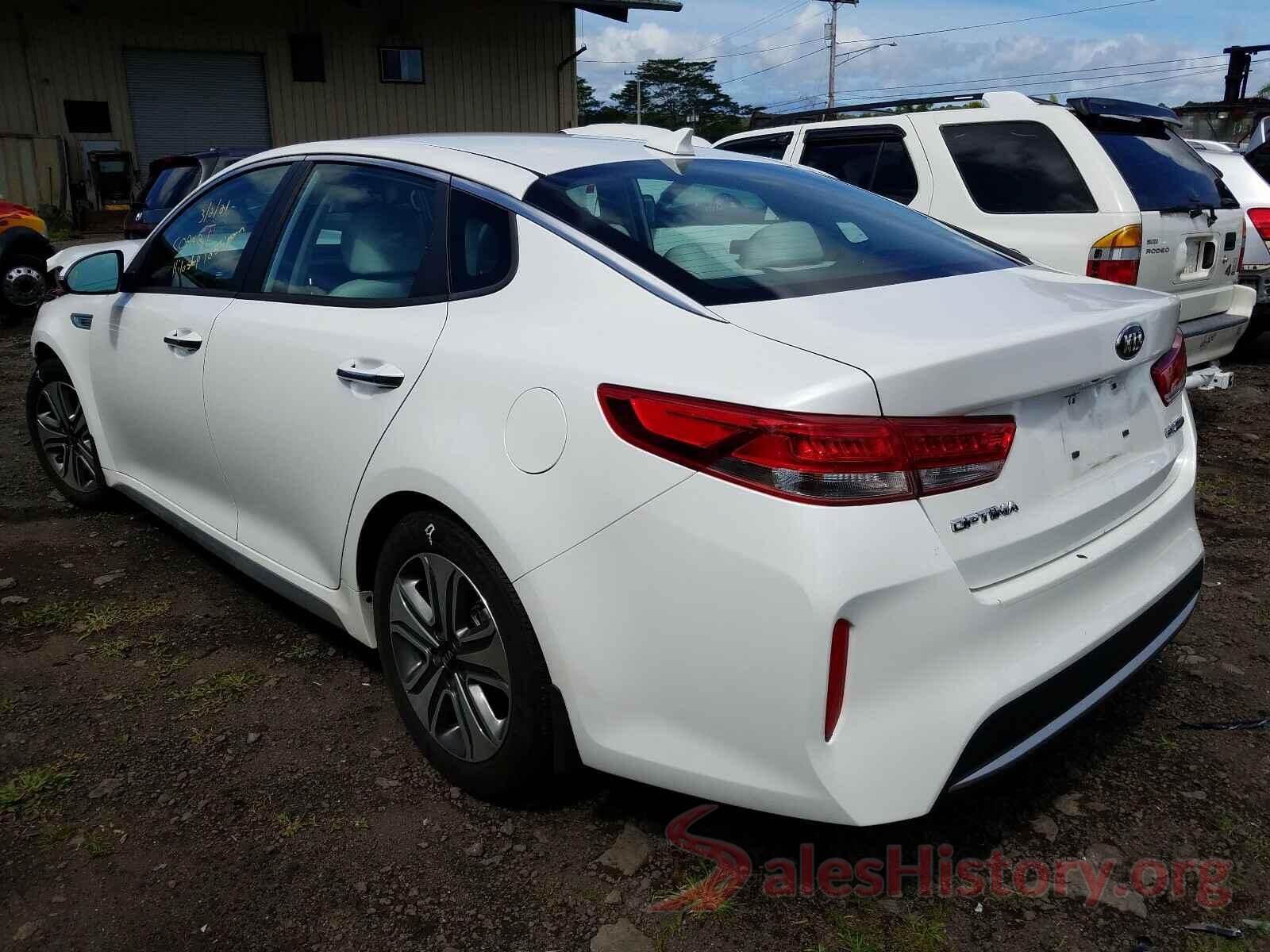 KNAGU4LE2J5020785 2018 KIA OPTIMA