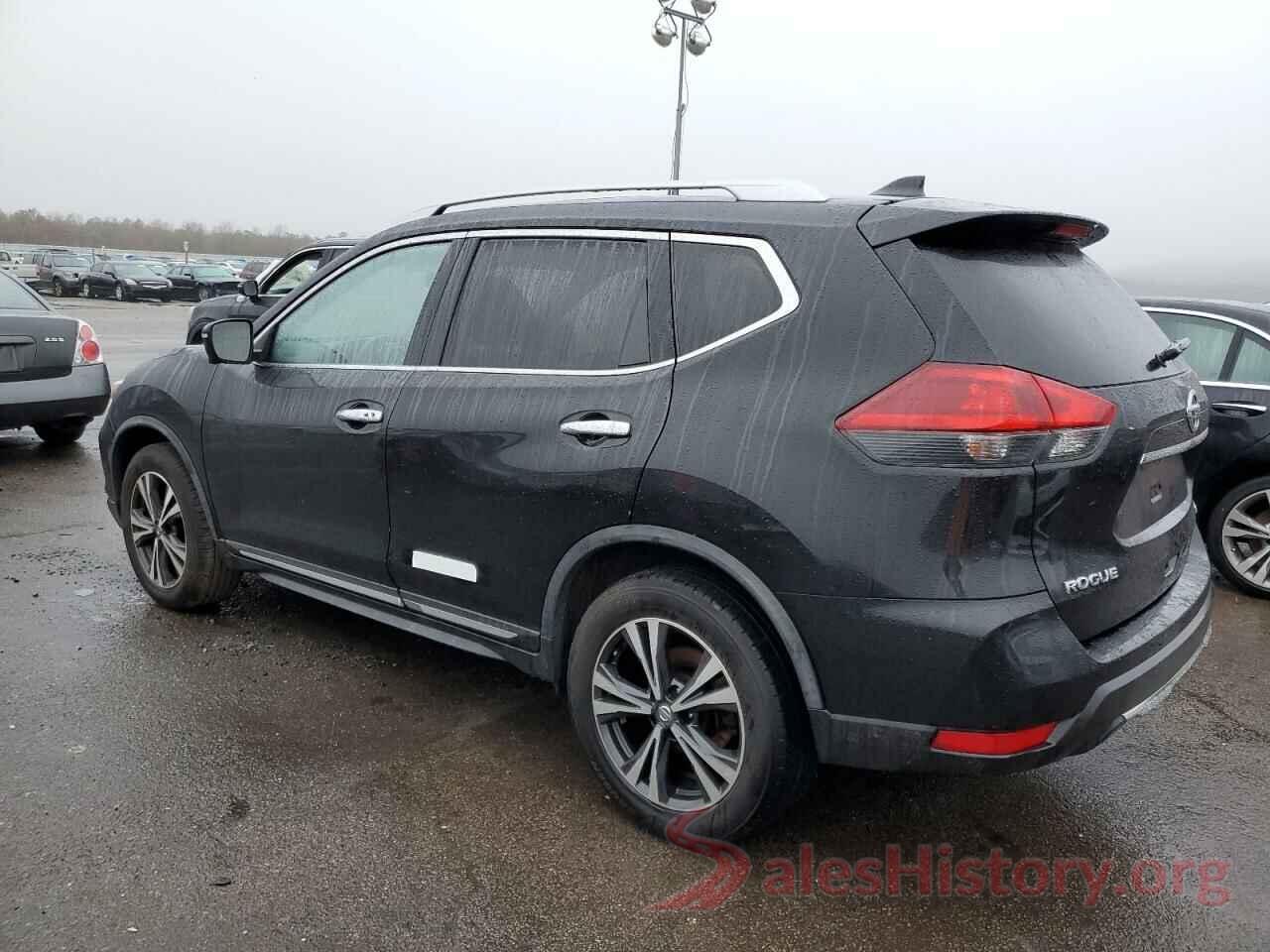 JN8AT2MV4JW301127 2018 NISSAN ROGUE