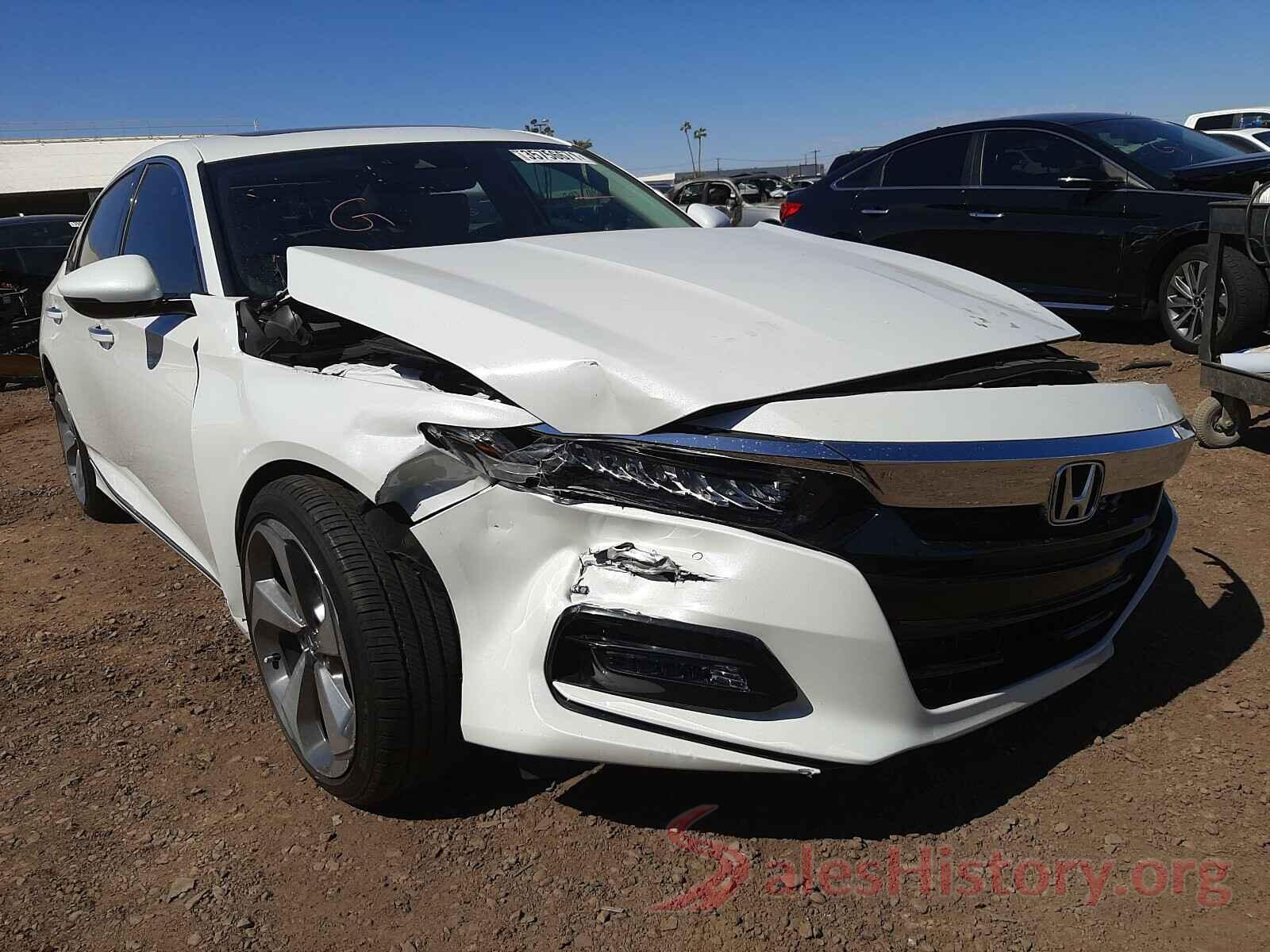 1HGCV1F95JA096330 2018 HONDA ACCORD