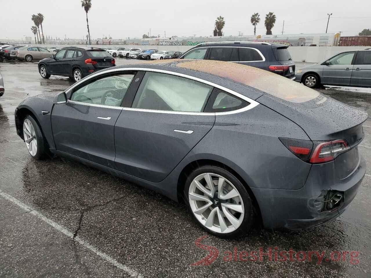 5YJ3E1EA8JF004483 2018 TESLA MODEL 3