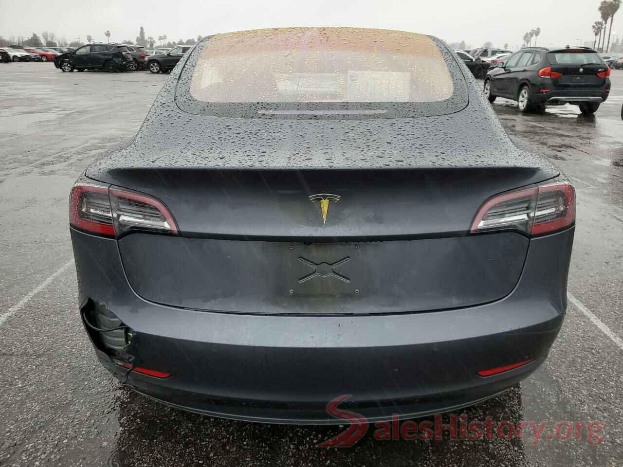 5YJ3E1EA8JF004483 2018 TESLA MODEL 3